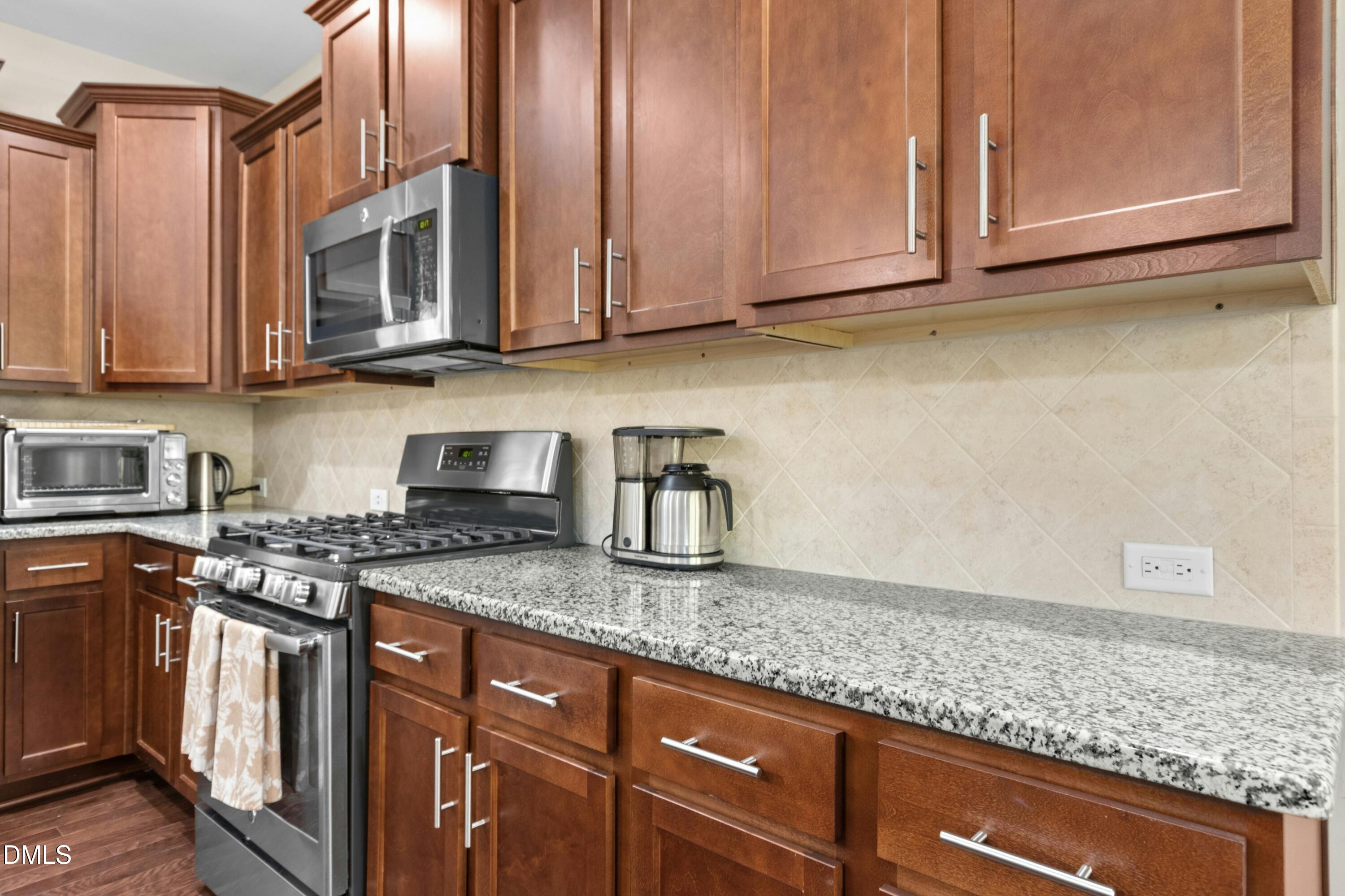 1143 Searstone Court