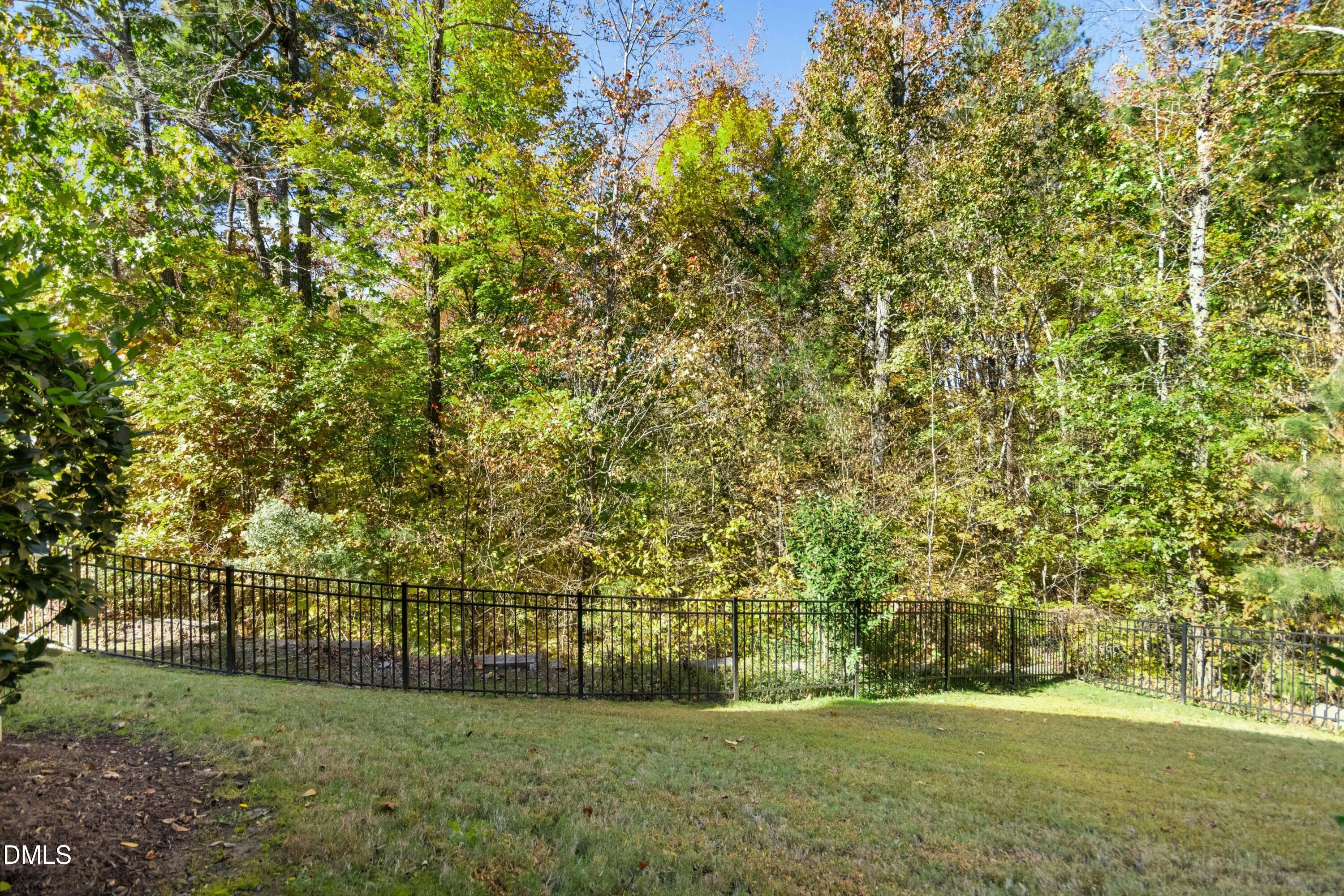 1143 Searstone Court