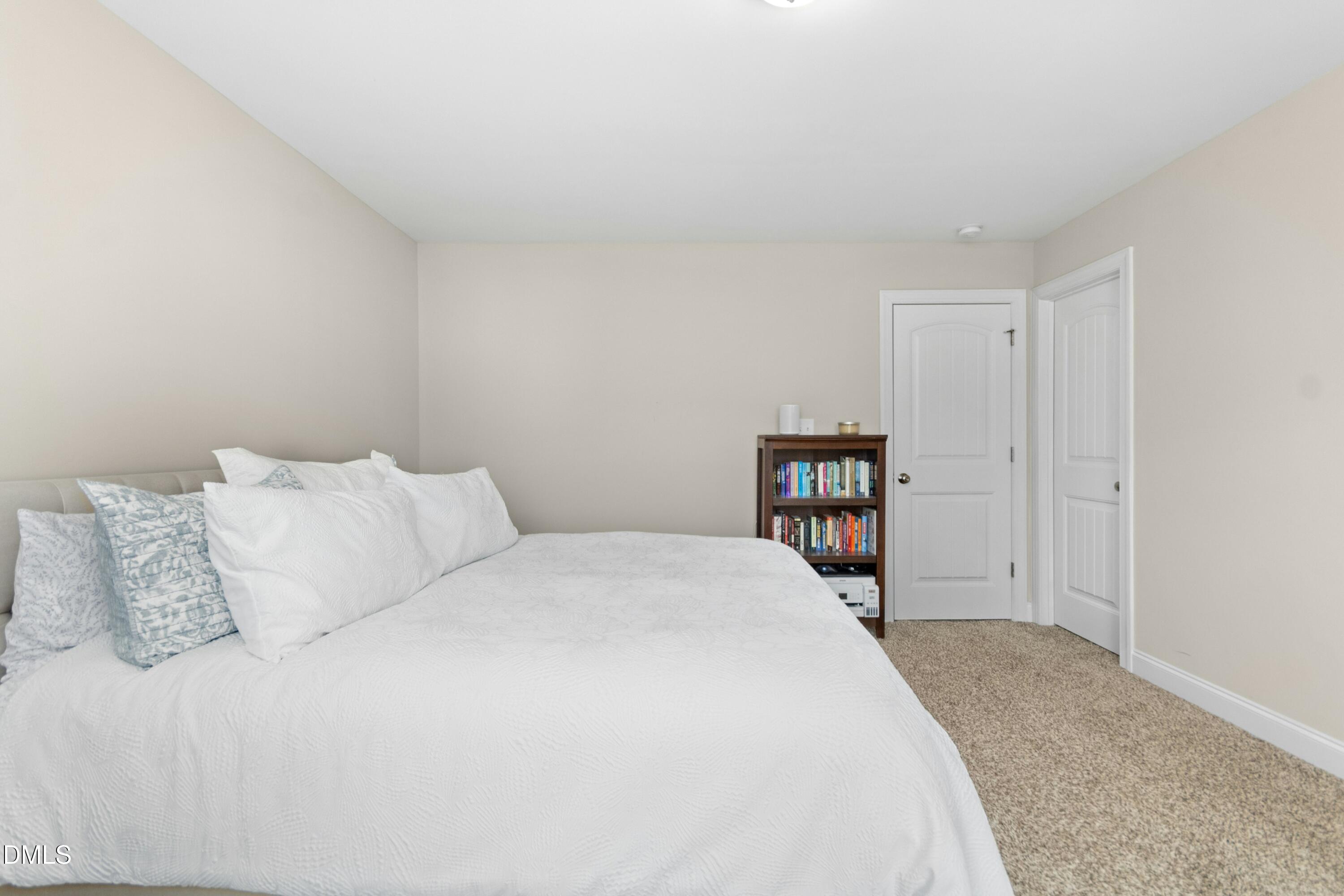 1143 Searstone Court