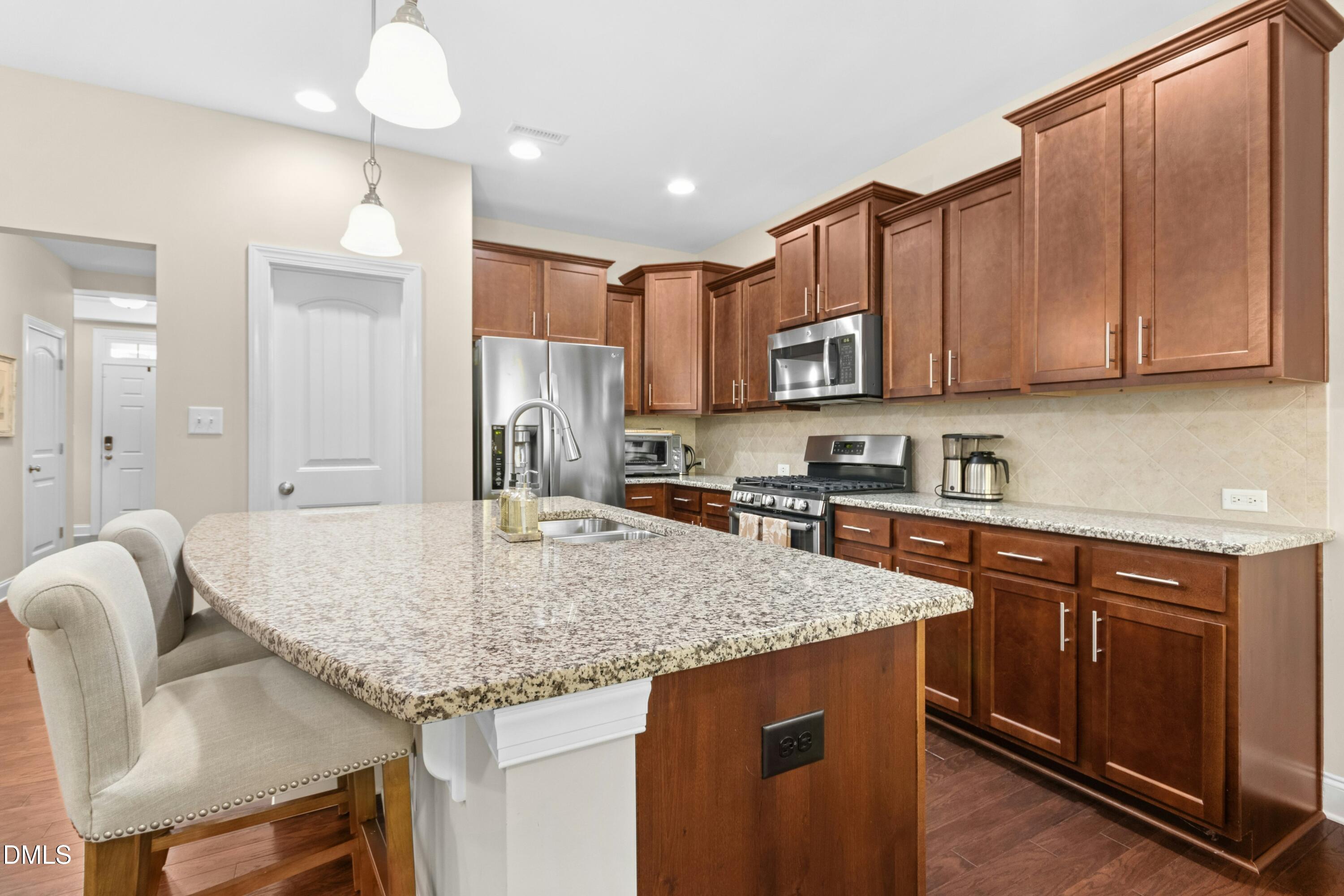 1143 Searstone Court