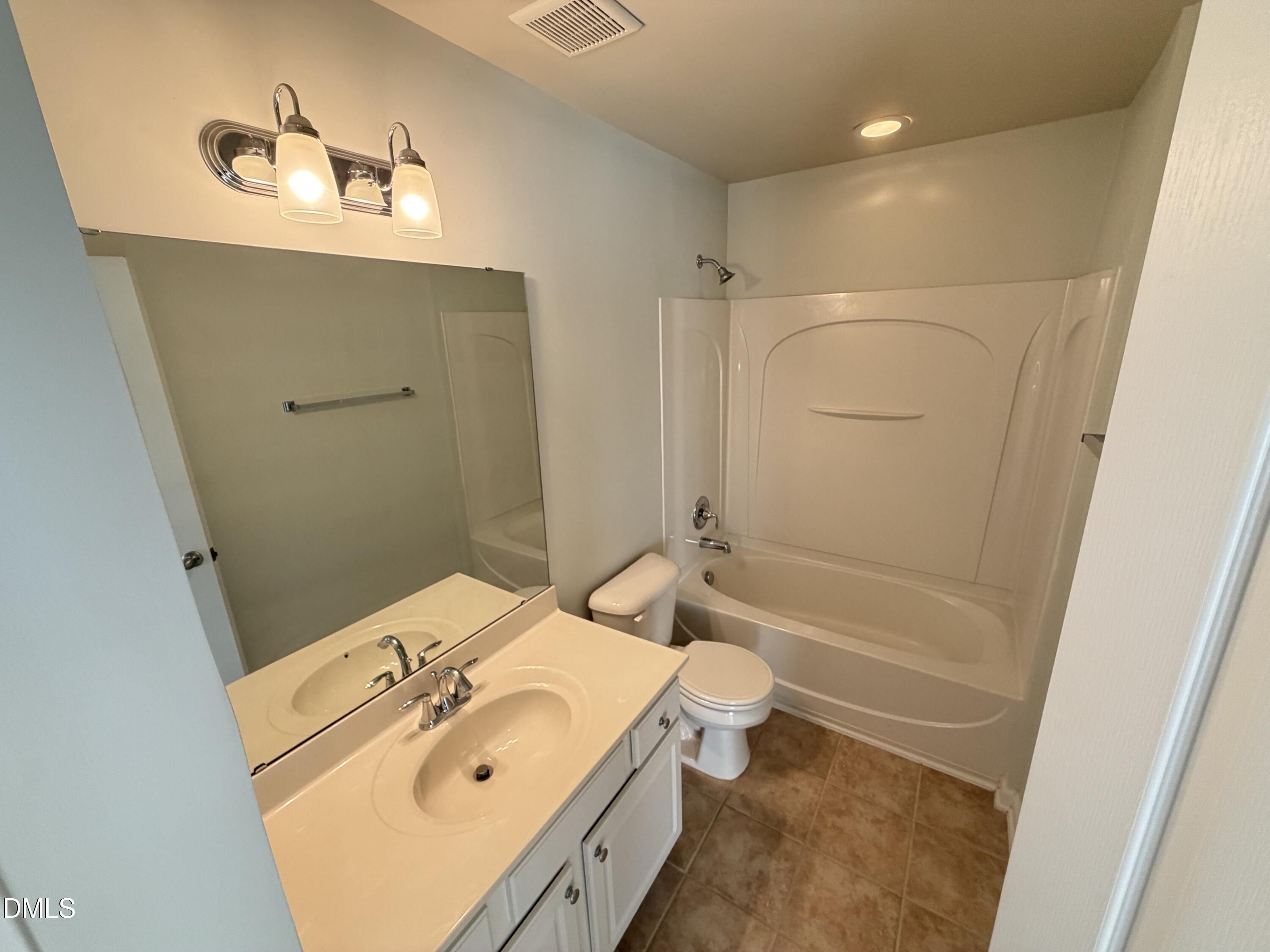 6136 Braidwood Court