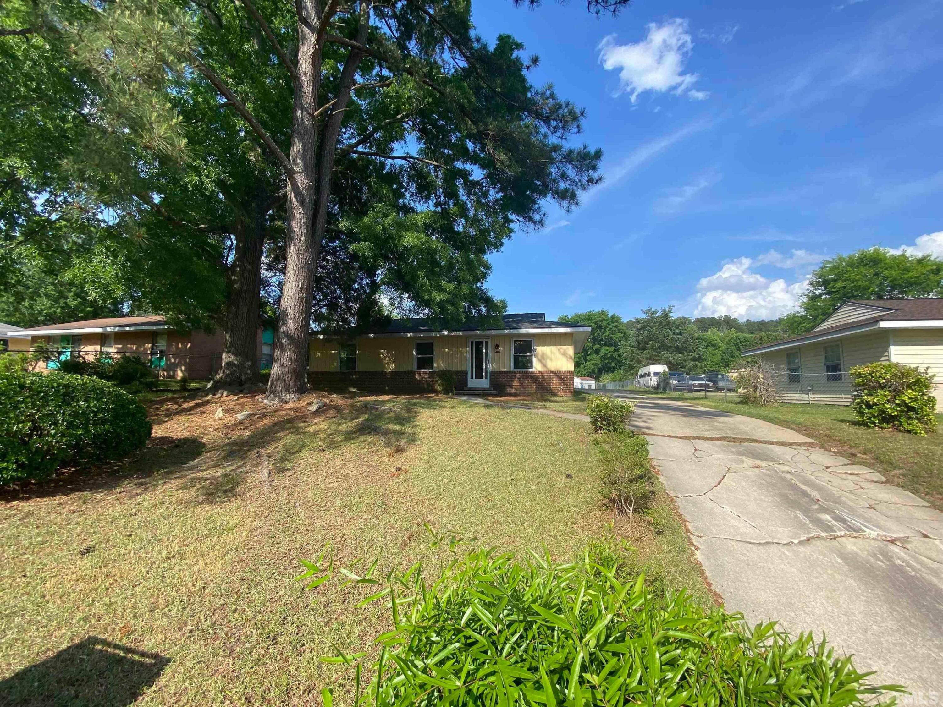717 Lunar Drive