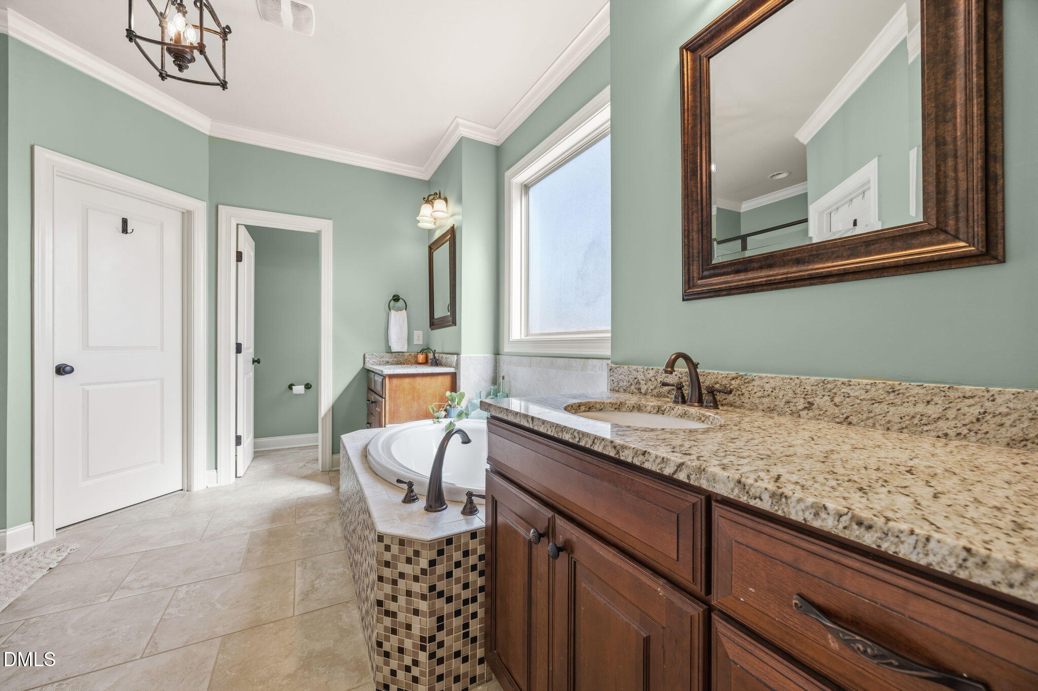 112 Briarburn Lane