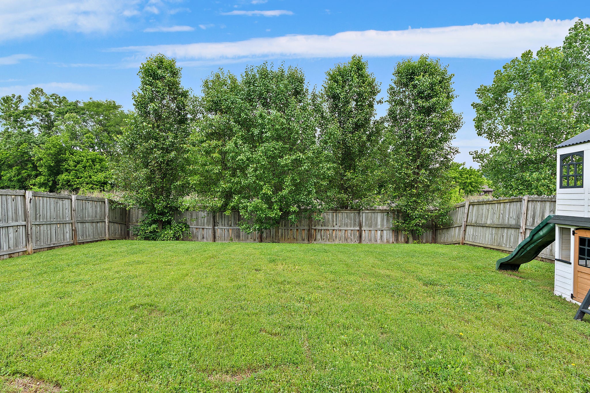 1320 Scarcroft Ln