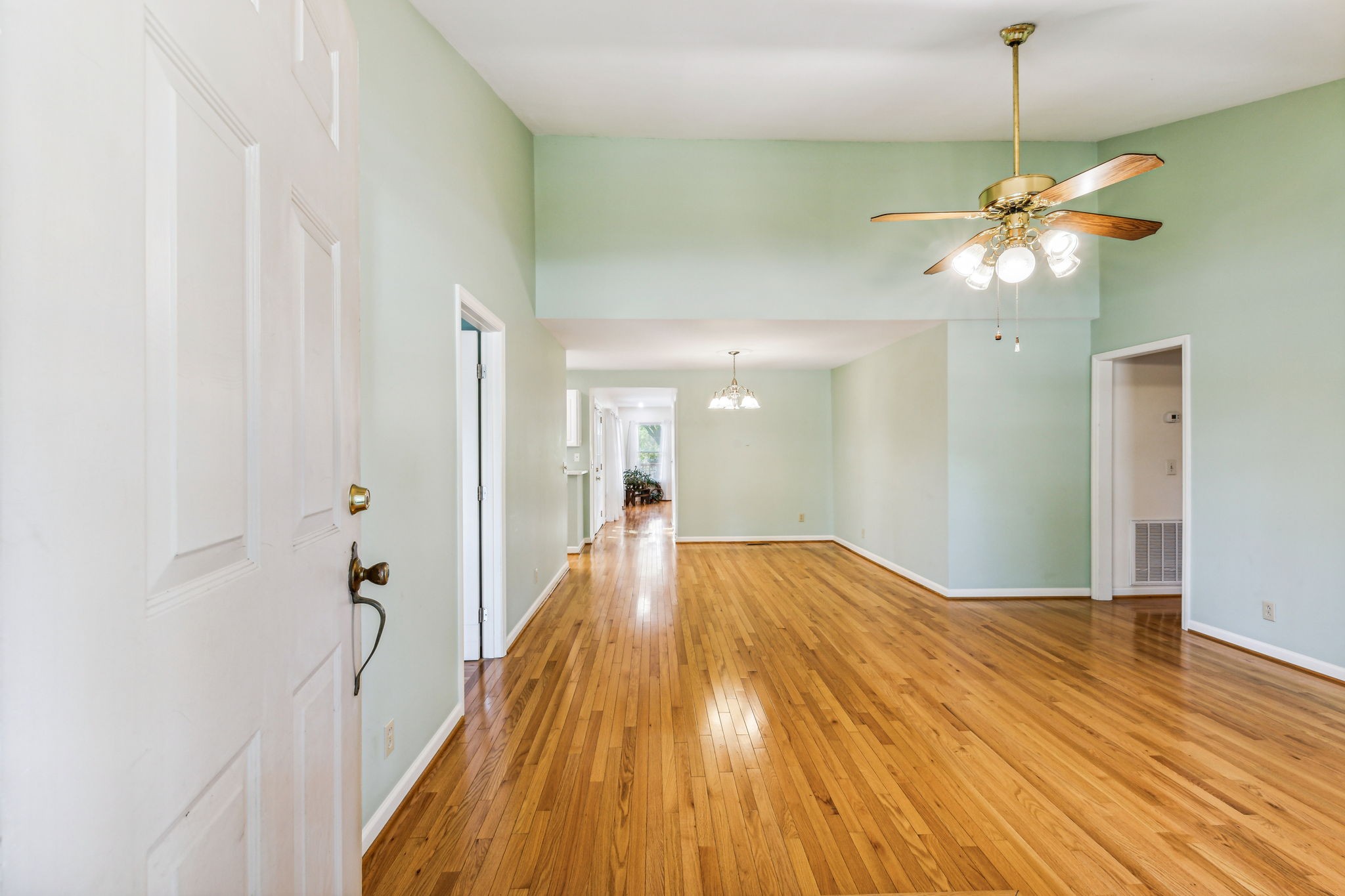 820 Harpeth Bend Dr