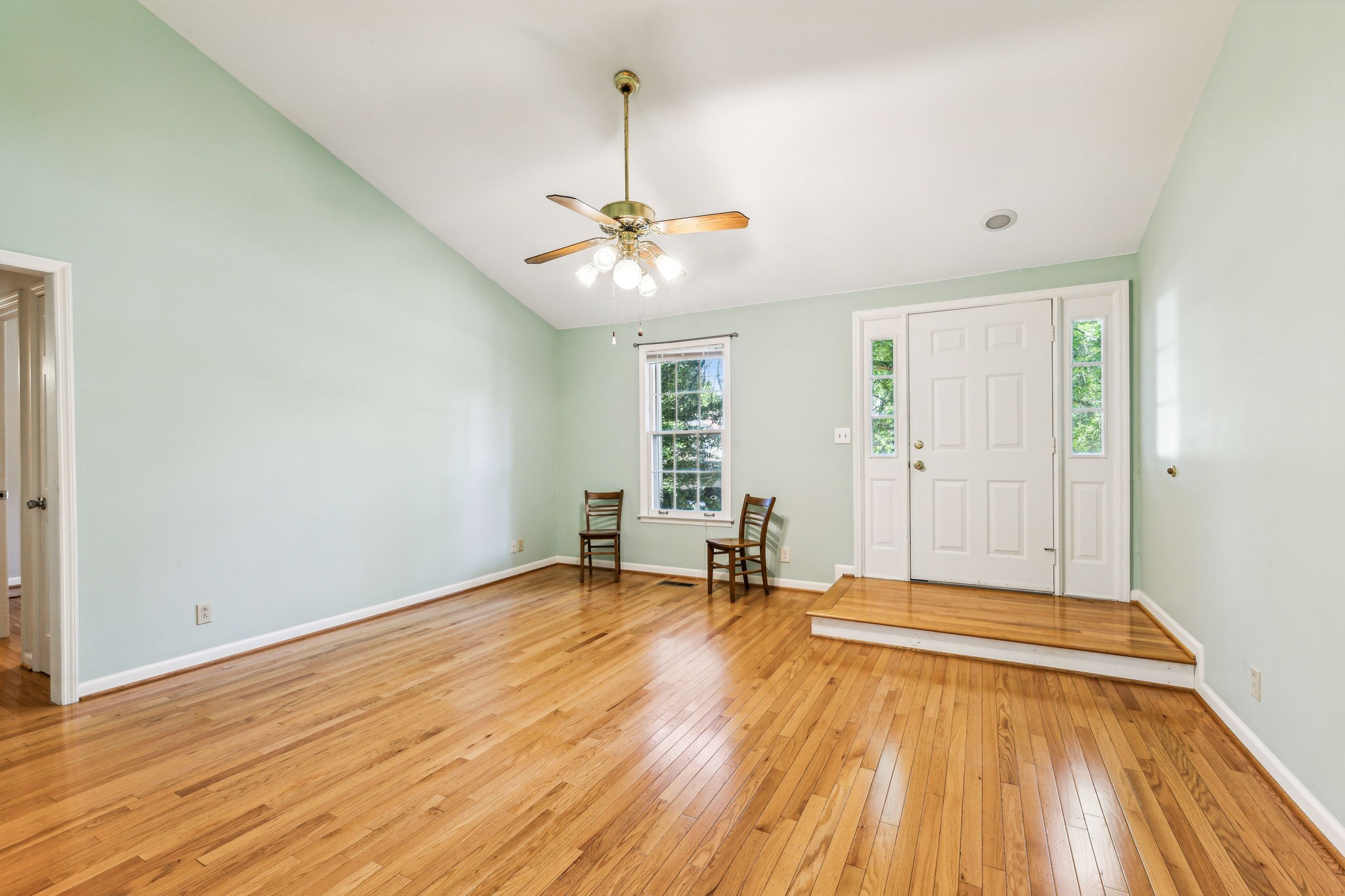 820 Harpeth Bend Dr