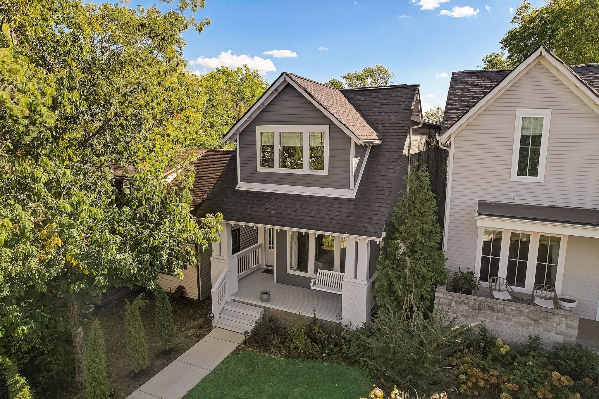 1009A Caldwell Ave