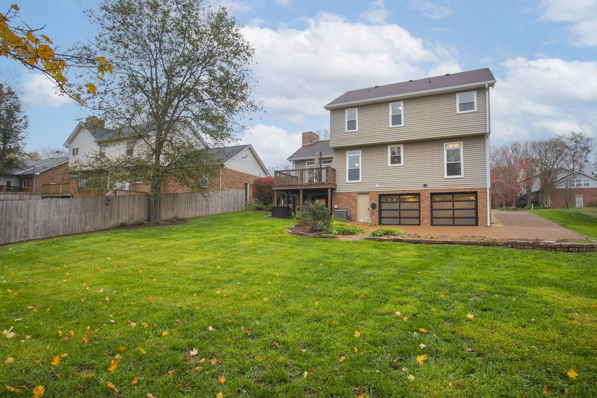 7505 Staffordshire Dr