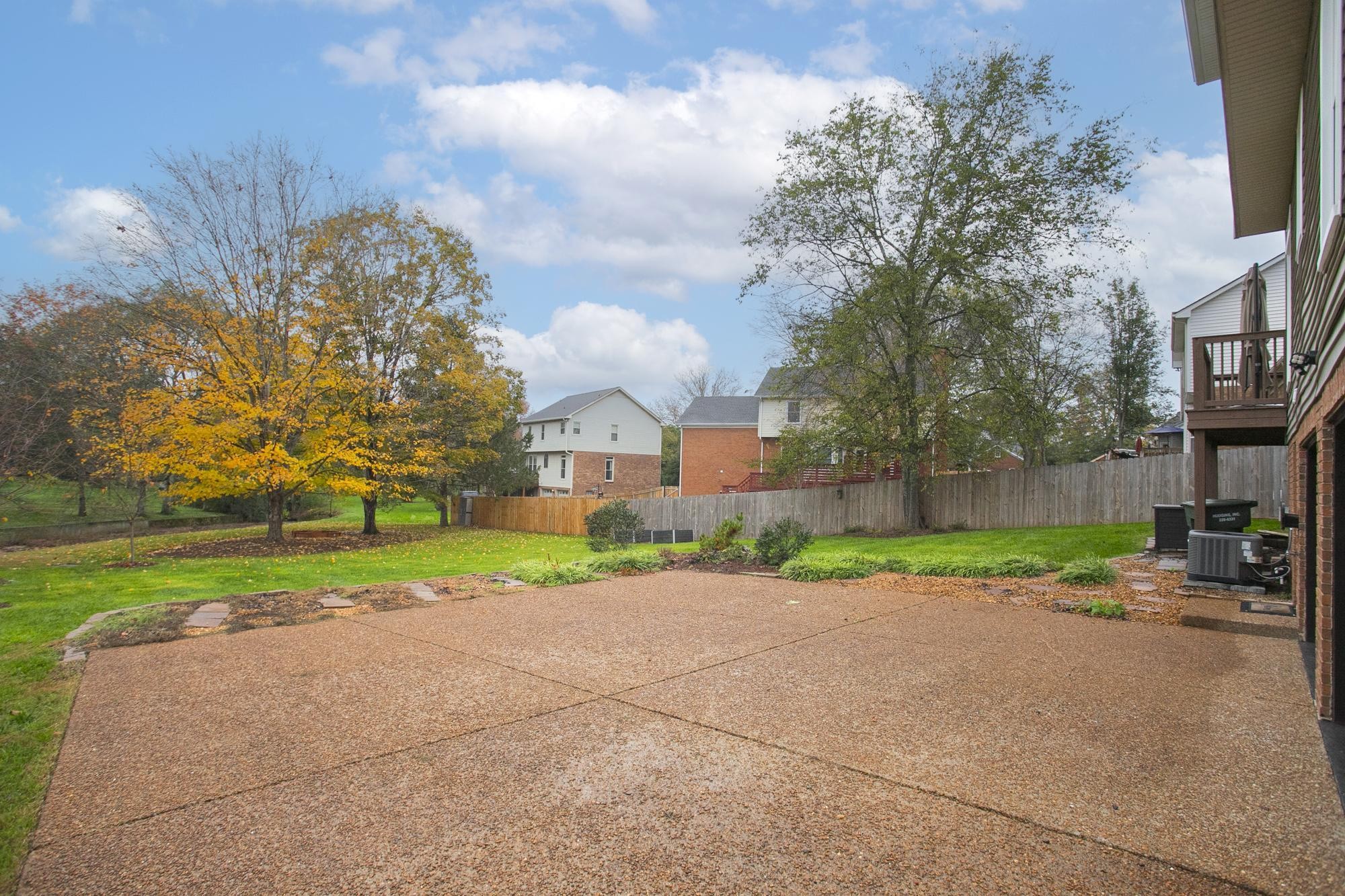 7505 Staffordshire Dr
