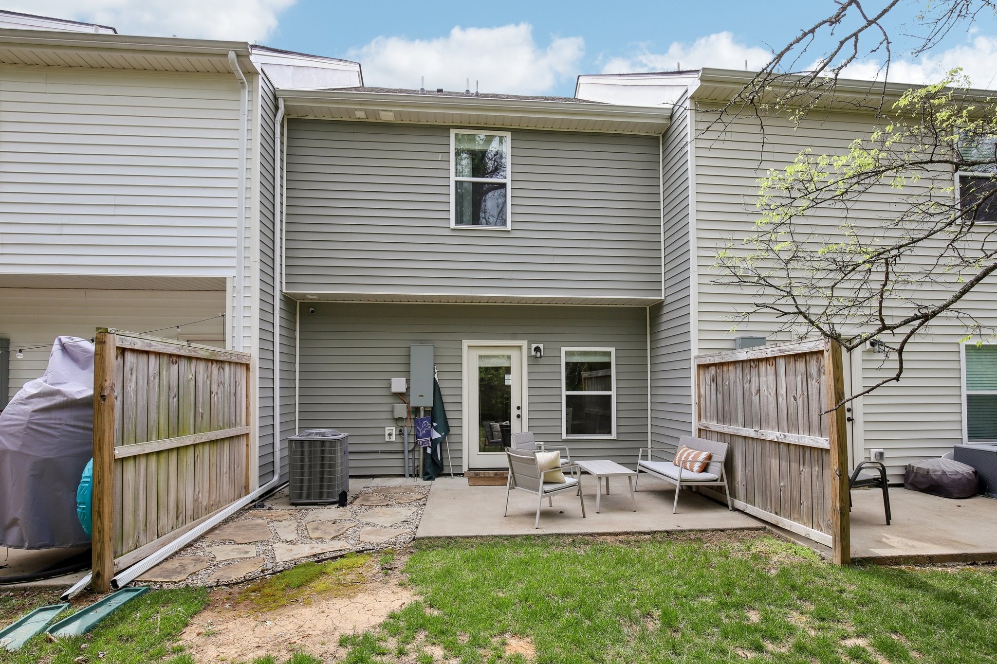 2551 Napa Valley Way