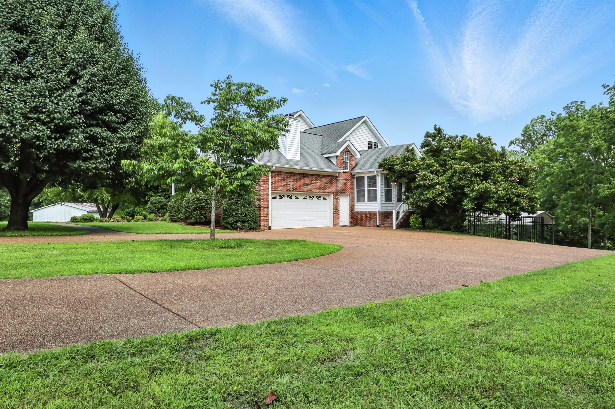 1069 Pleasant Valley Rd