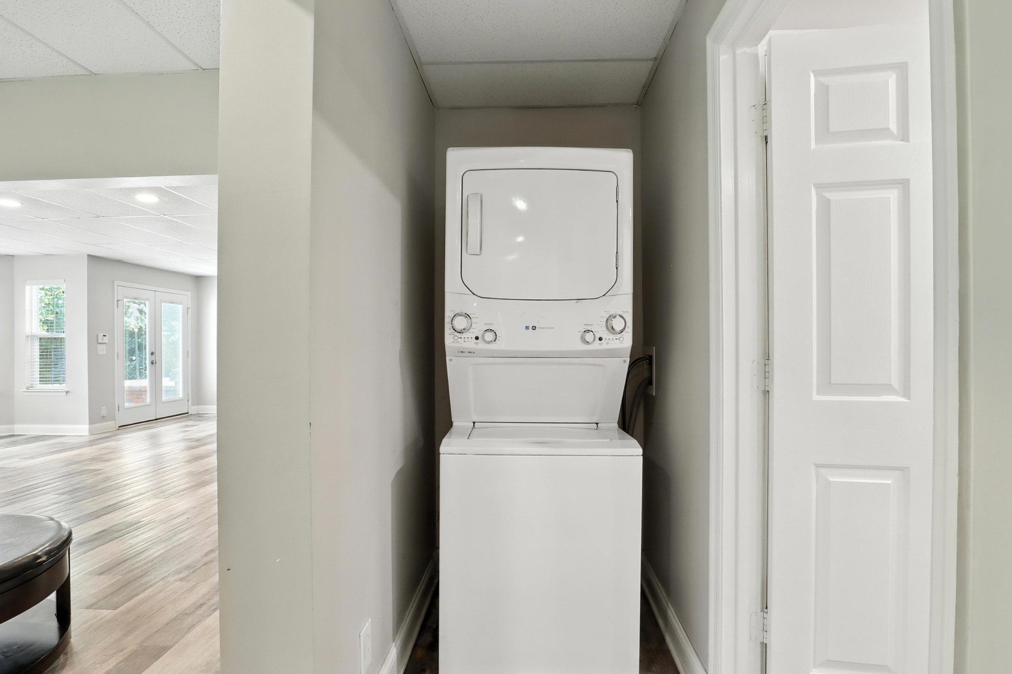 1069 Pleasant Valley Rd