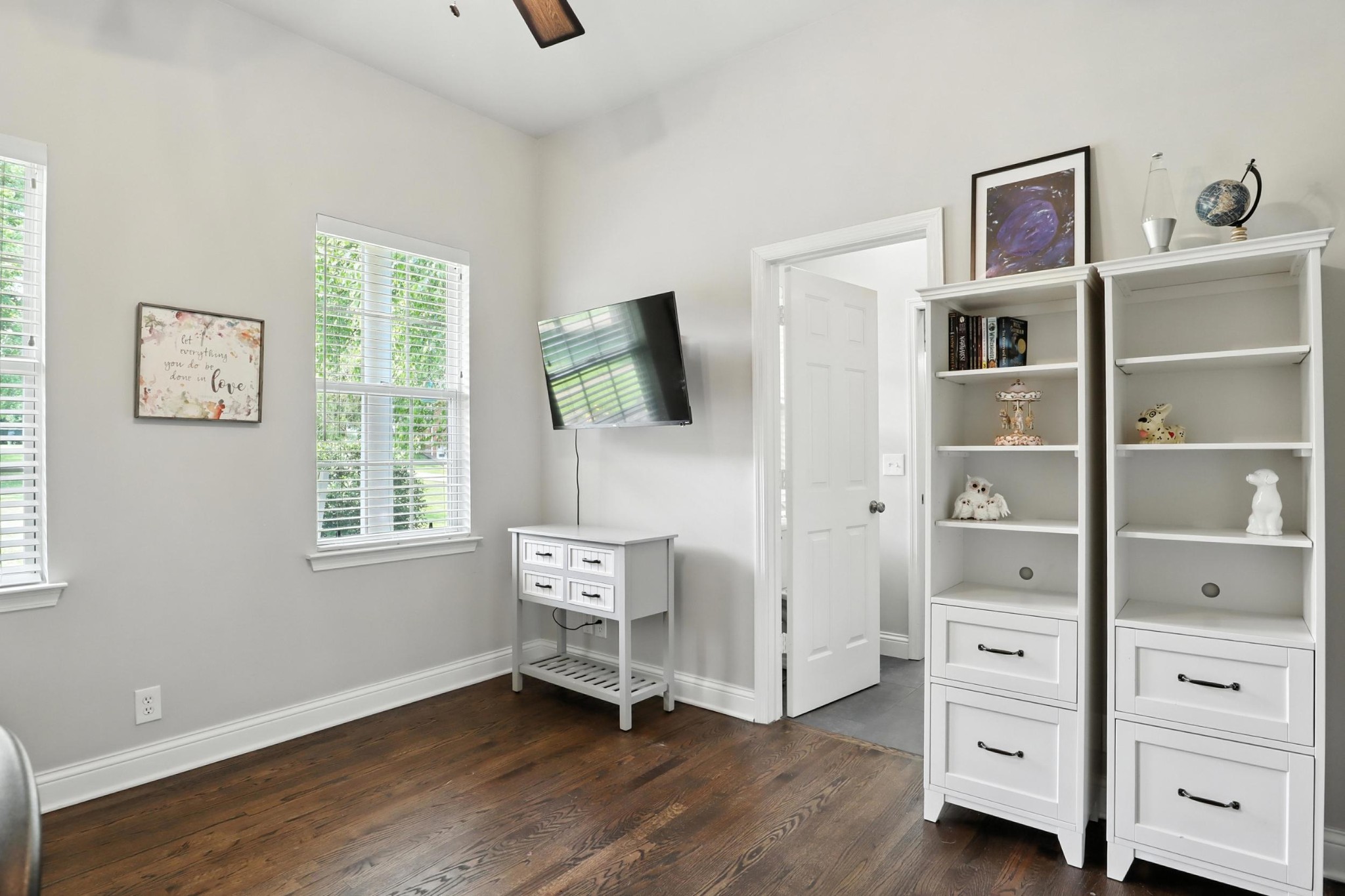 1069 Pleasant Valley Rd