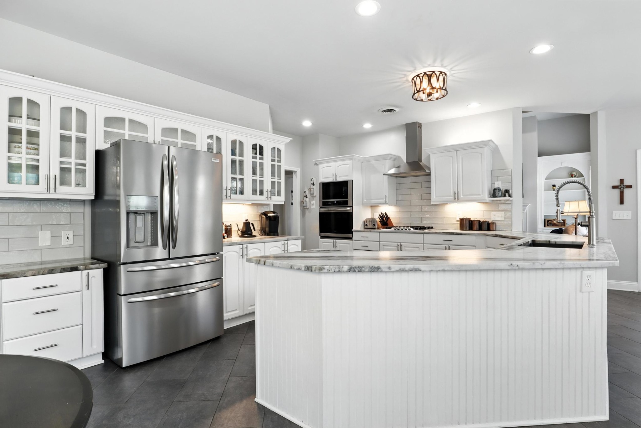 1069 Pleasant Valley Rd