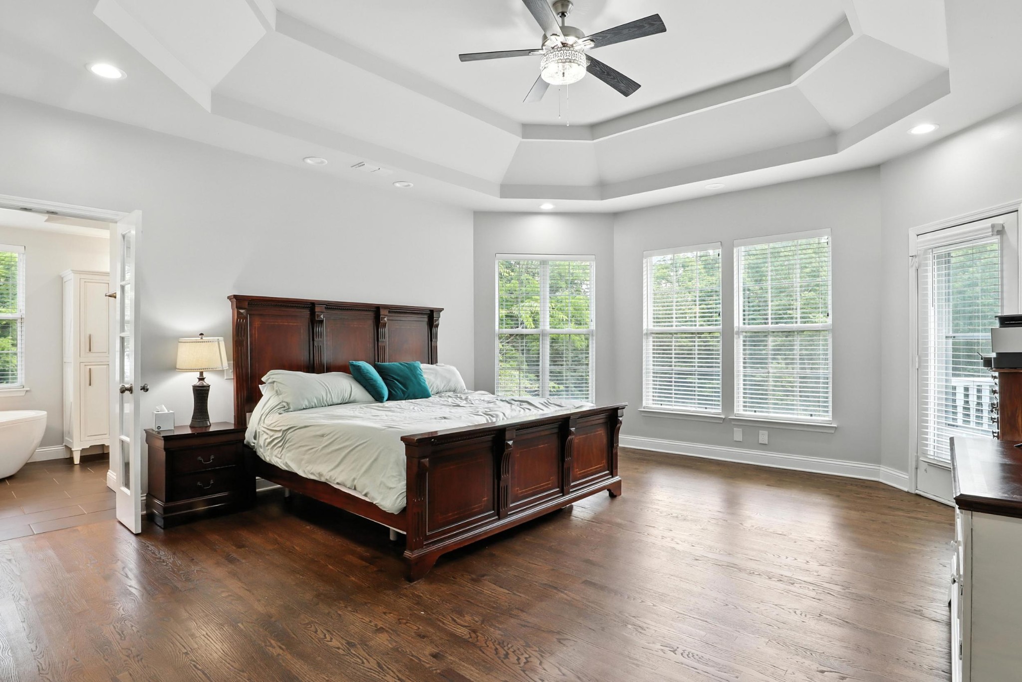 1069 Pleasant Valley Rd