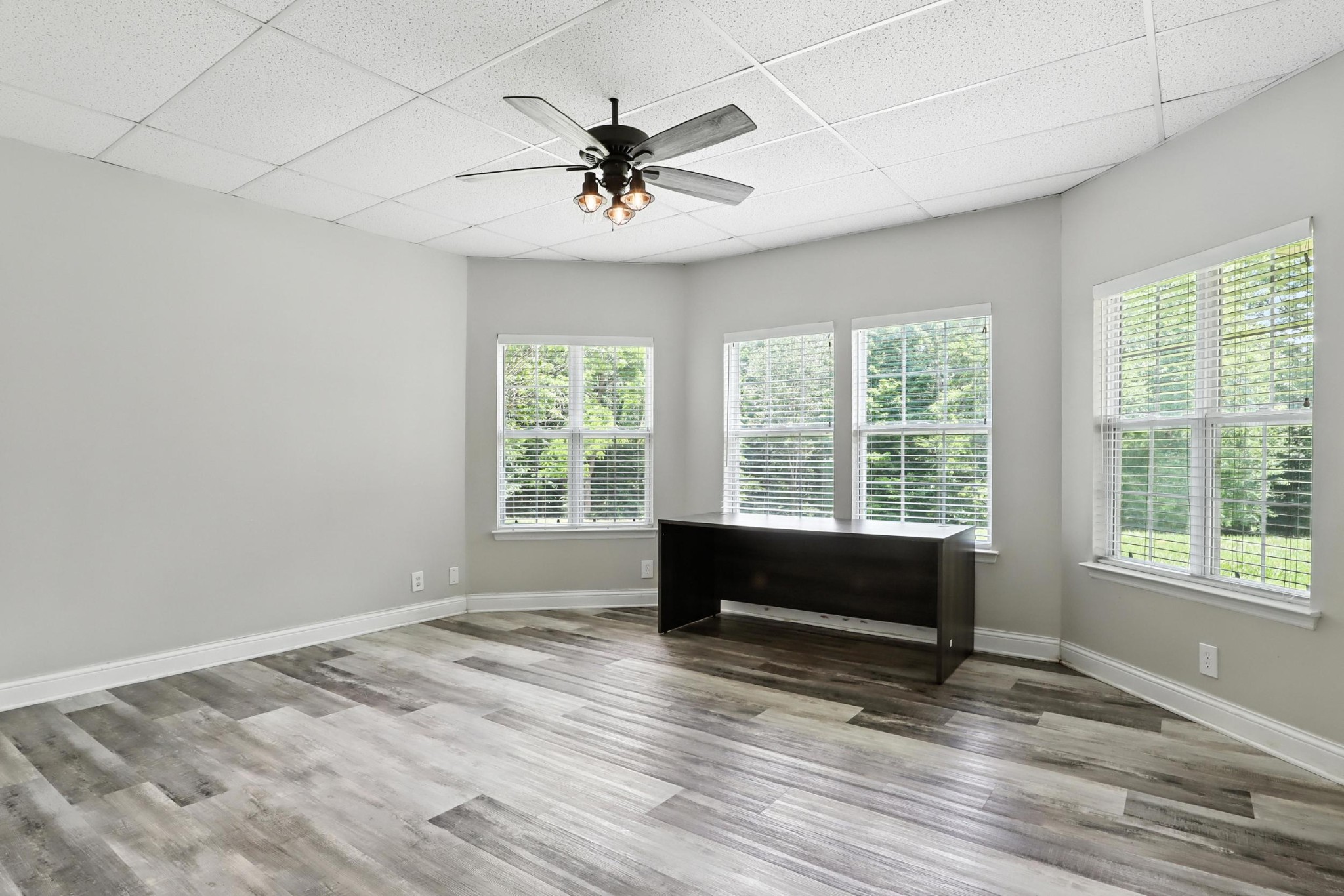 1069 Pleasant Valley Rd