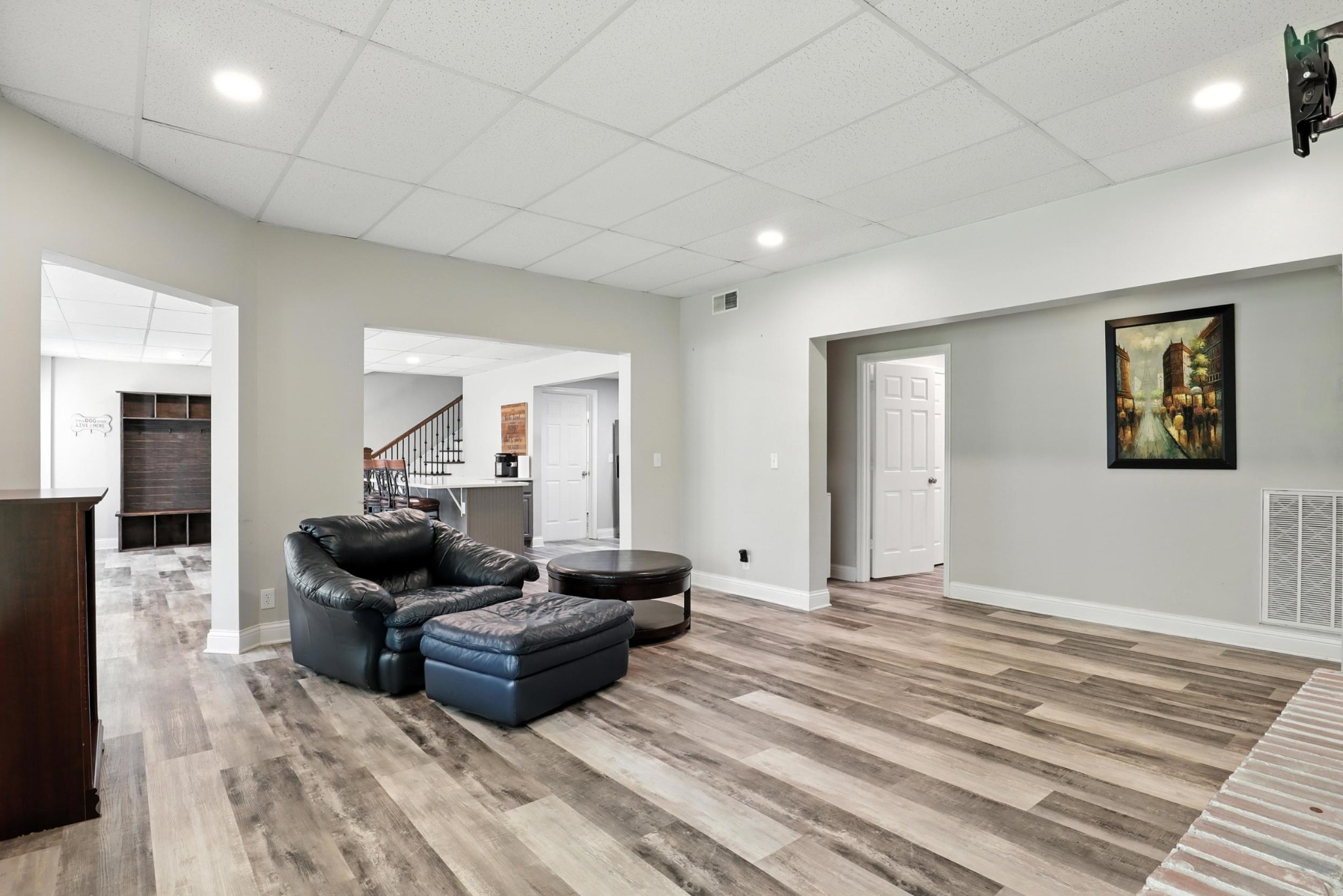 1069 Pleasant Valley Rd