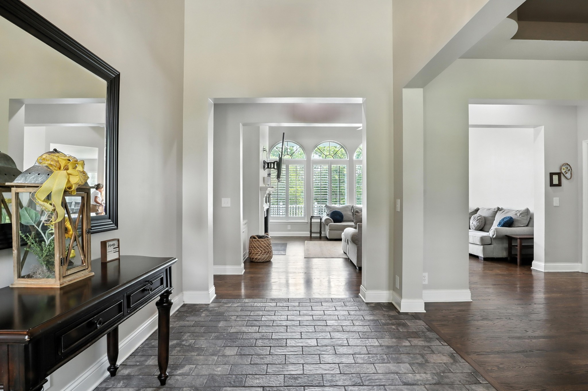 1069 Pleasant Valley Rd