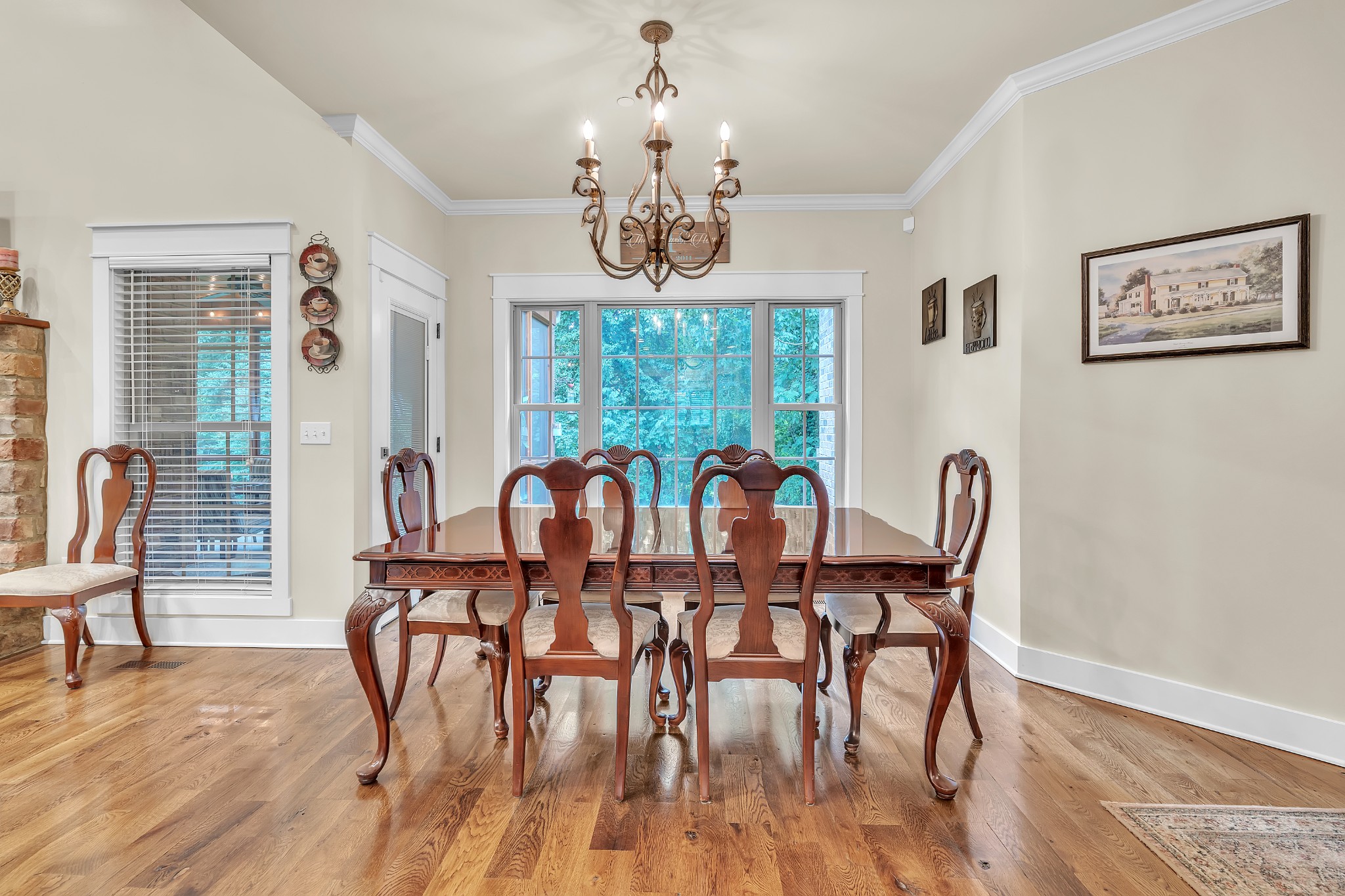 422 Evergreen Cir