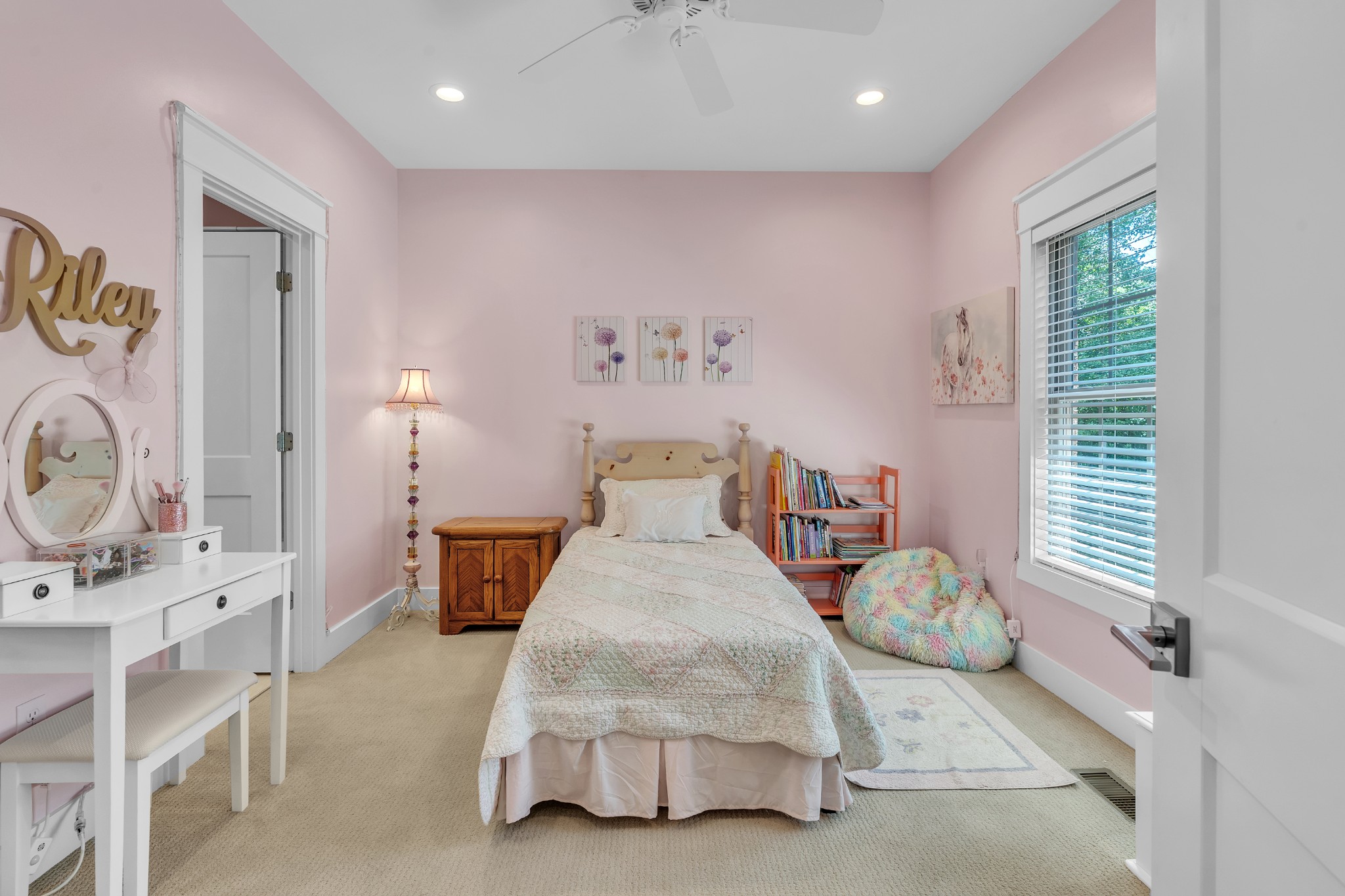 422 Evergreen Cir