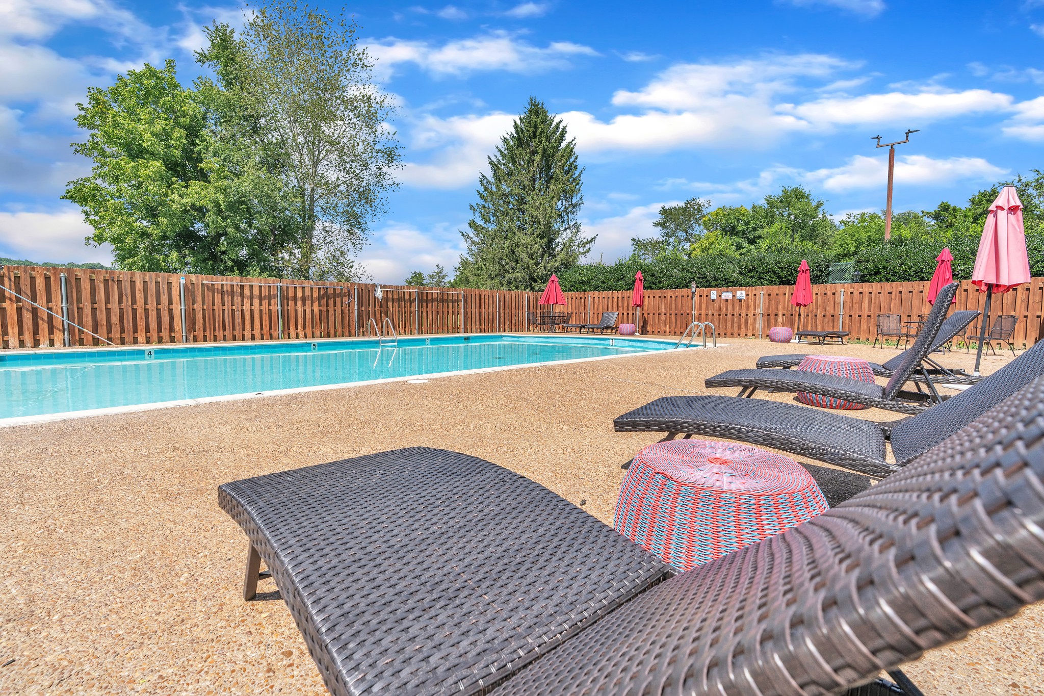 422 Evergreen Cir