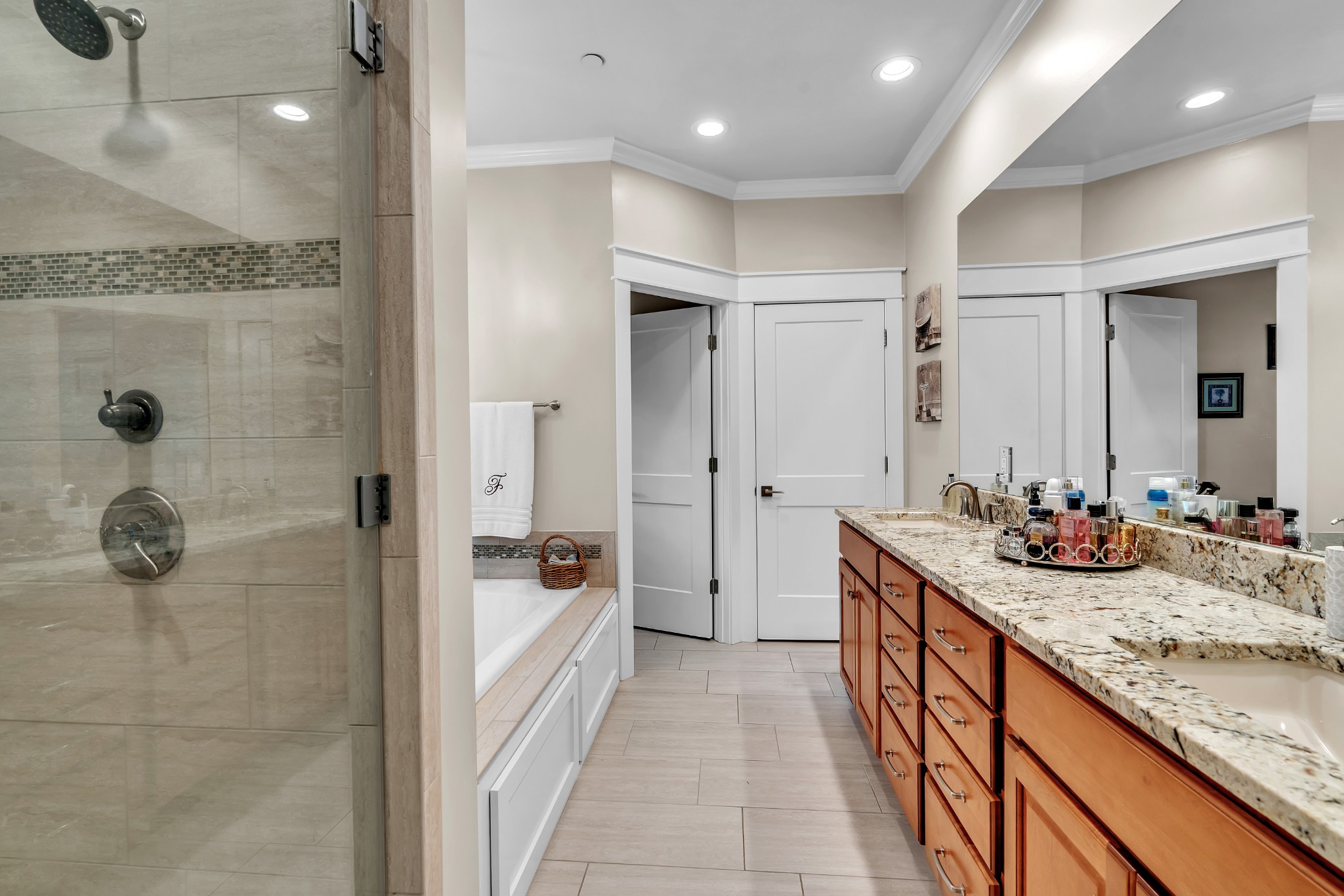 422 Evergreen Cir