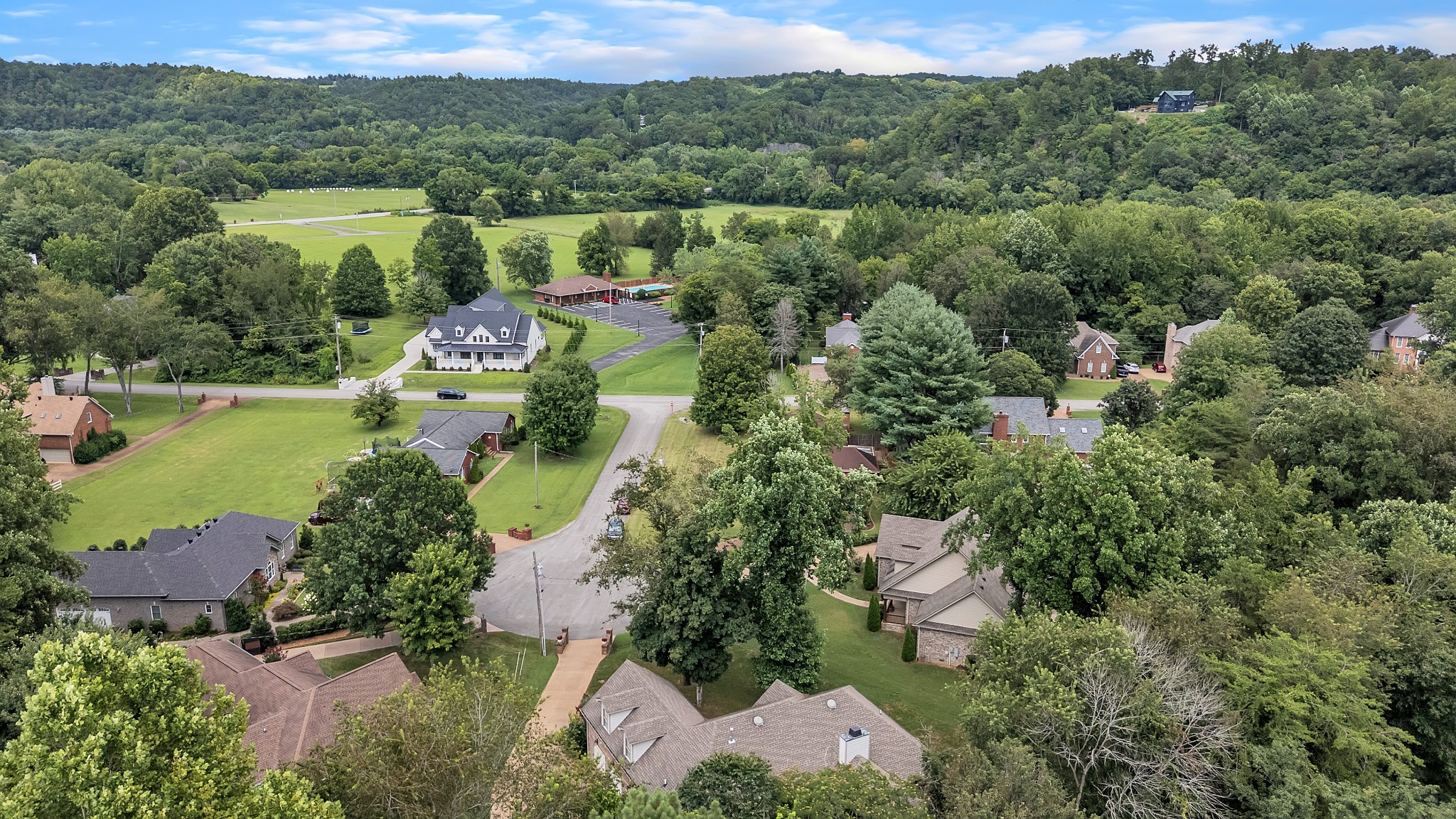 422 Evergreen Cir