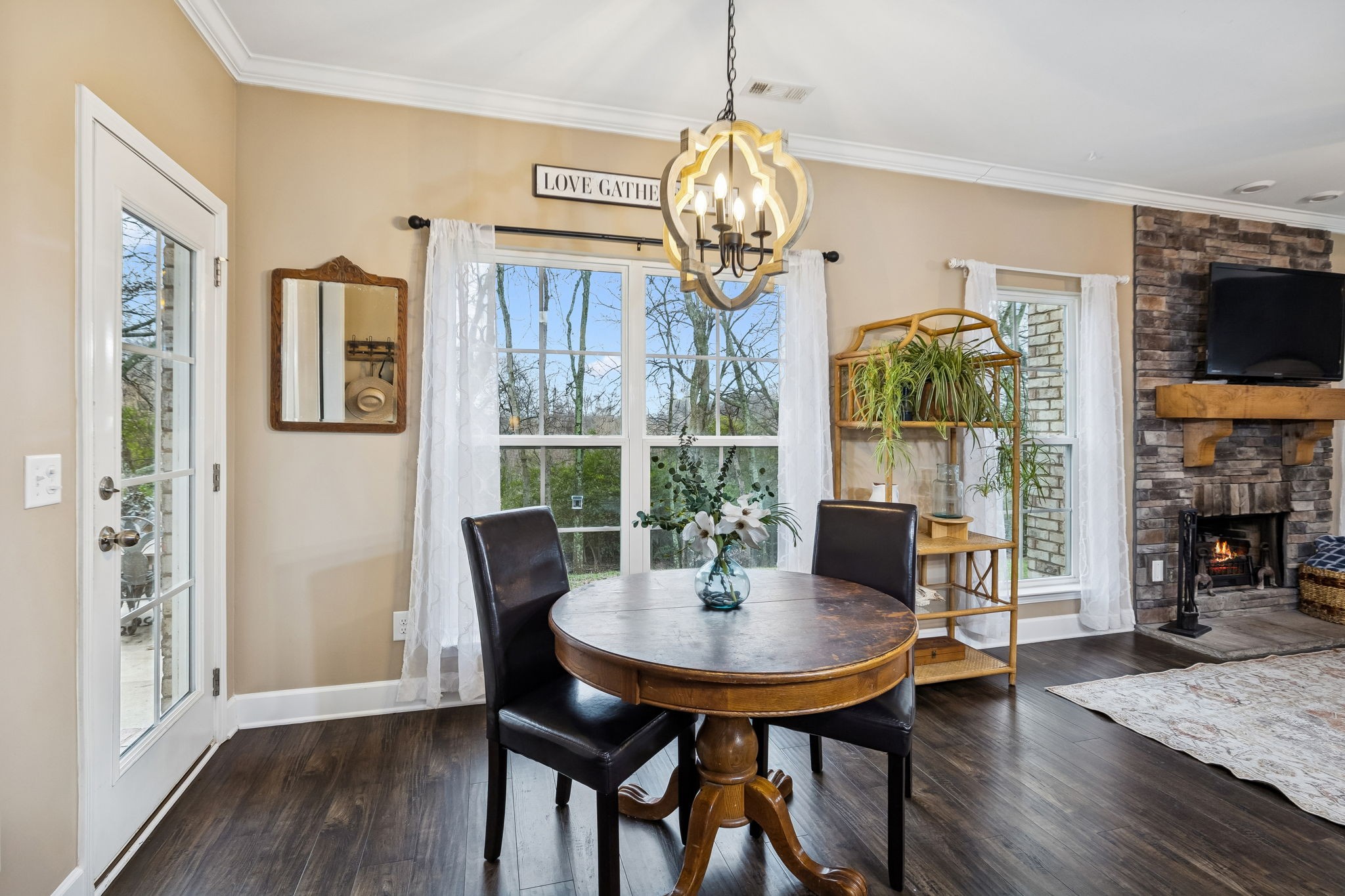 2607 Hidden Creek Way