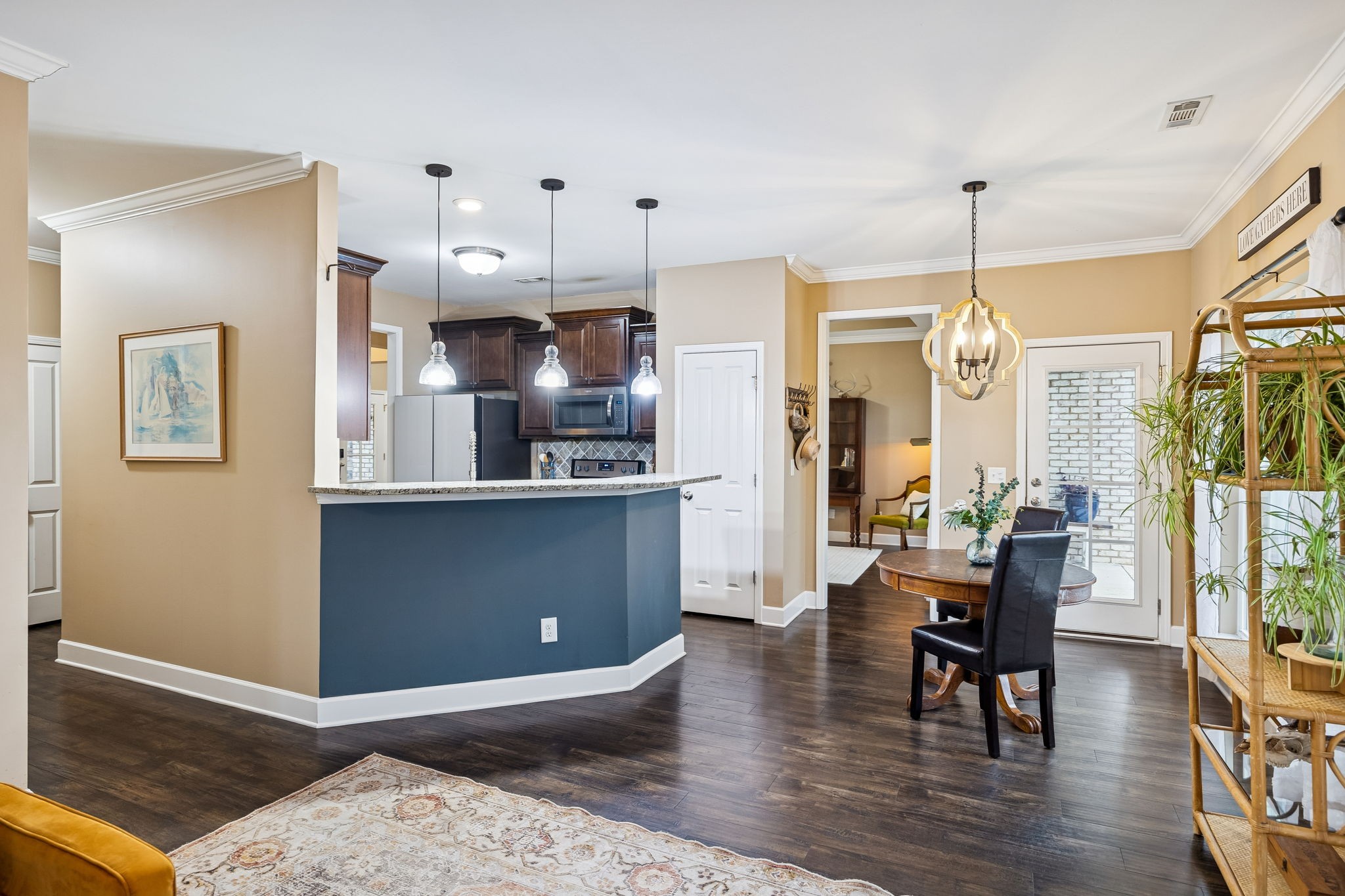 2607 Hidden Creek Way