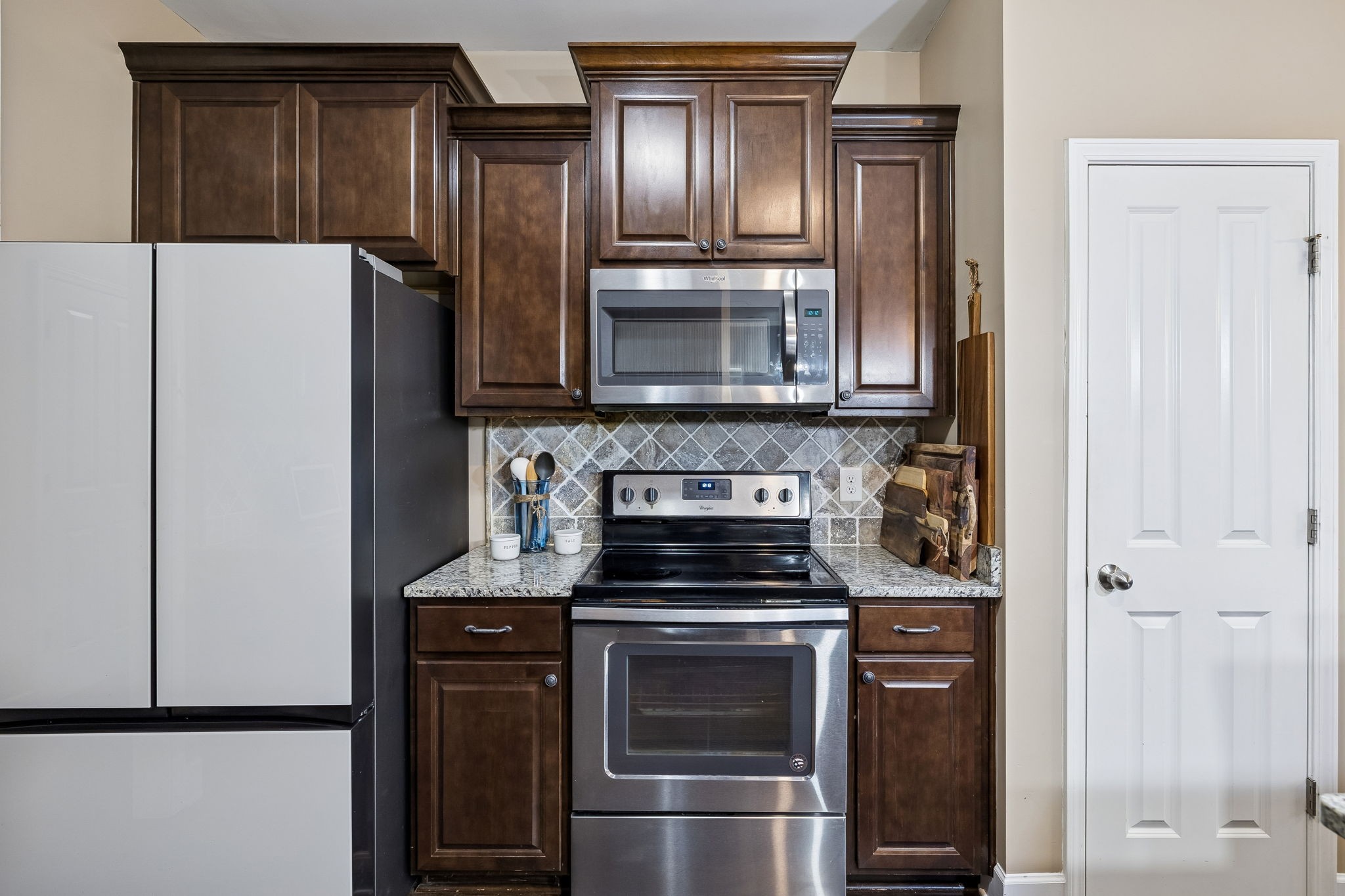 2607 Hidden Creek Way