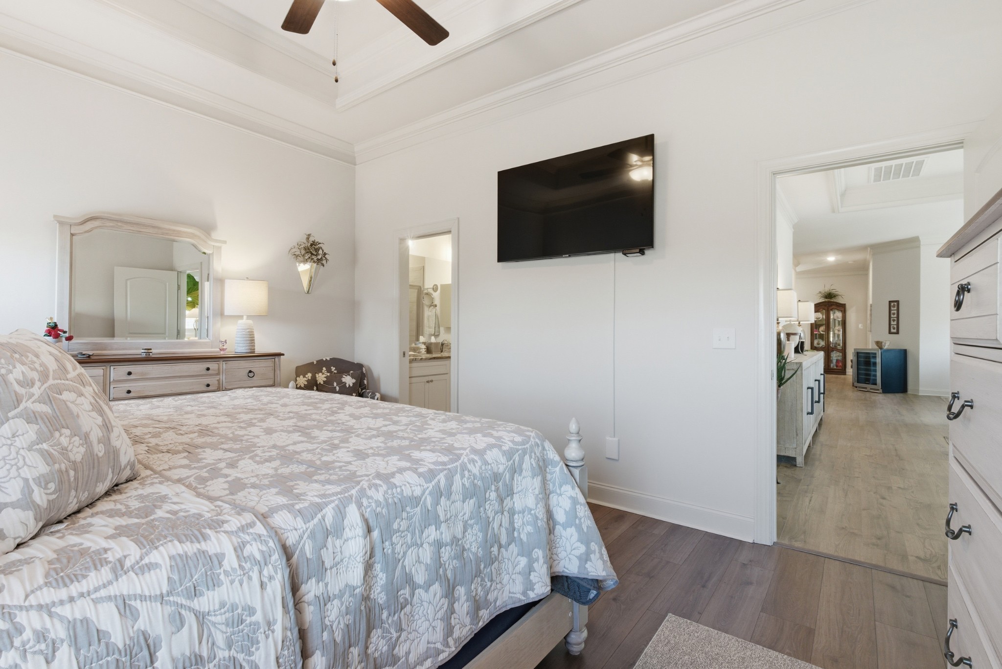 3013 Wiltshire Park Pl