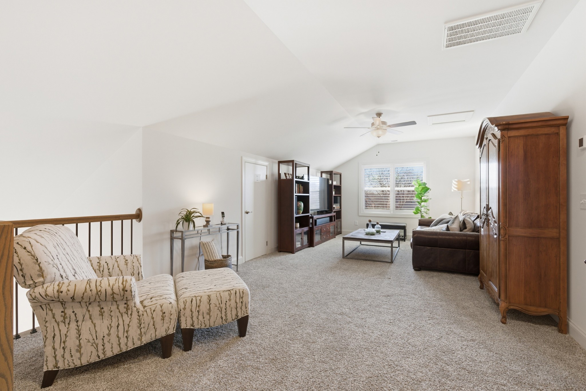 3013 Wiltshire Park Pl