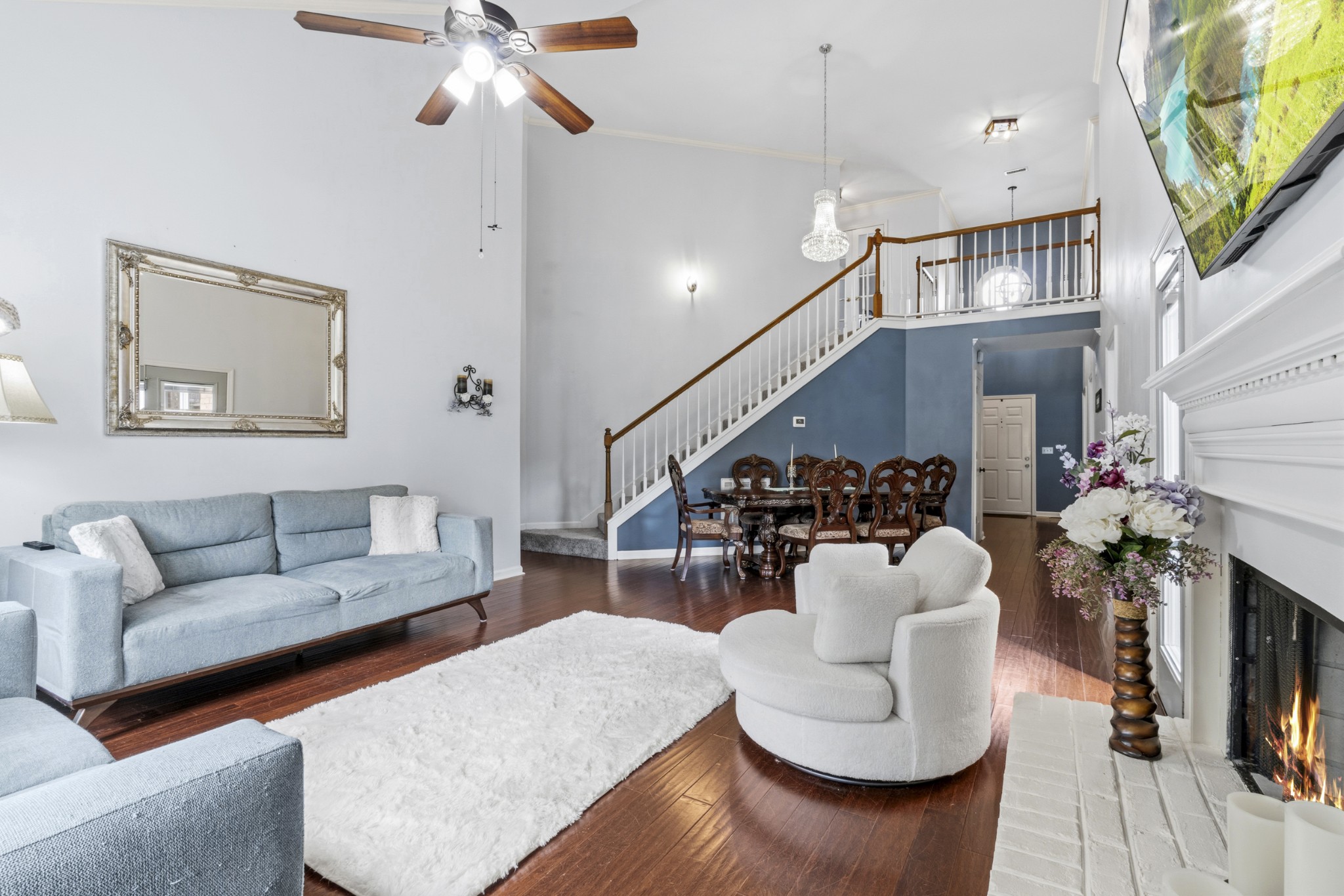 7108 River Park Ct