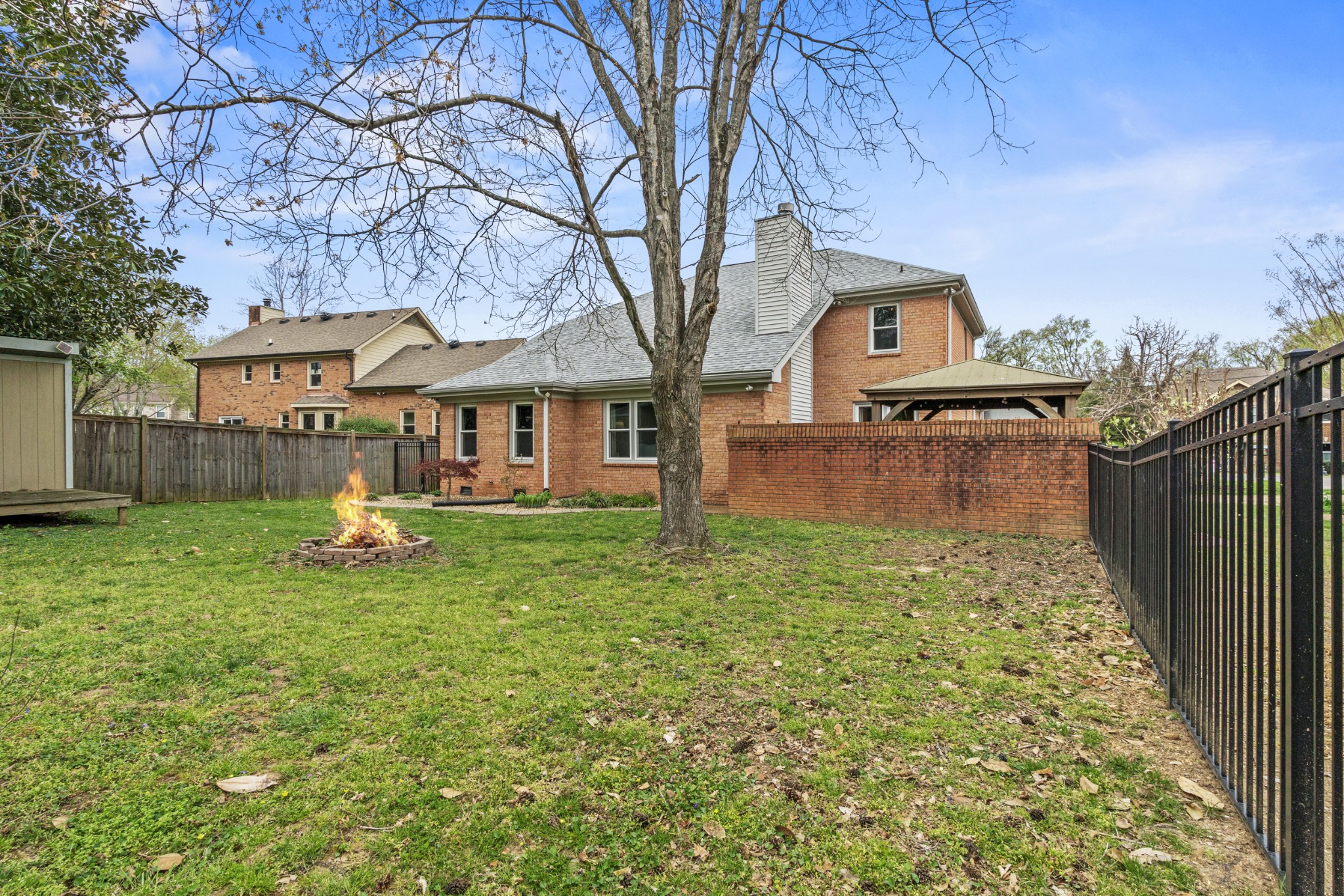 7108 River Park Ct