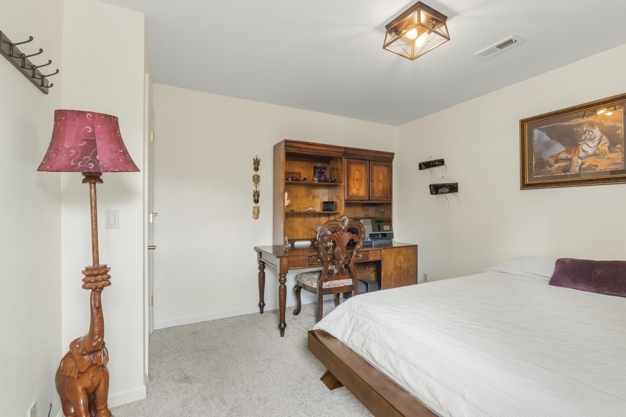 7108 River Park Ct