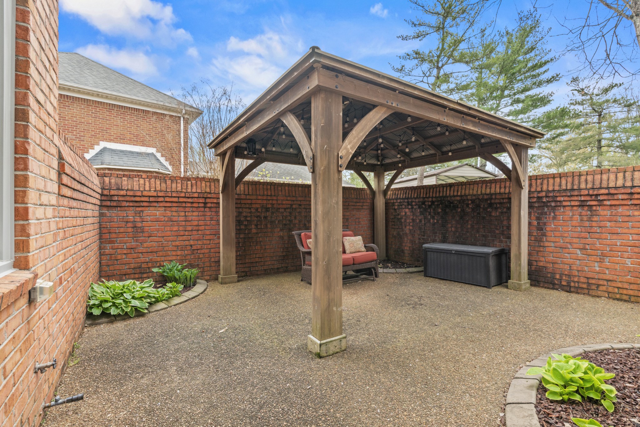 7108 River Park Ct