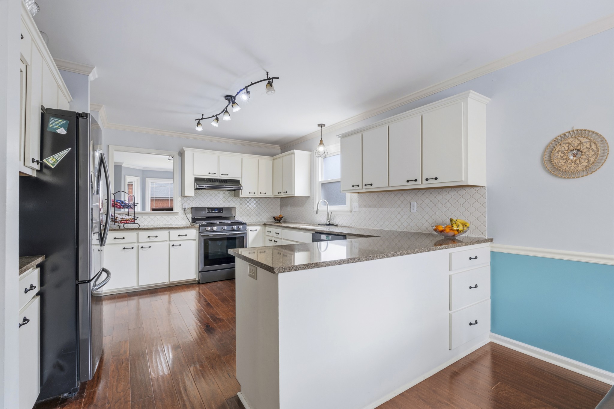 7108 River Park Ct