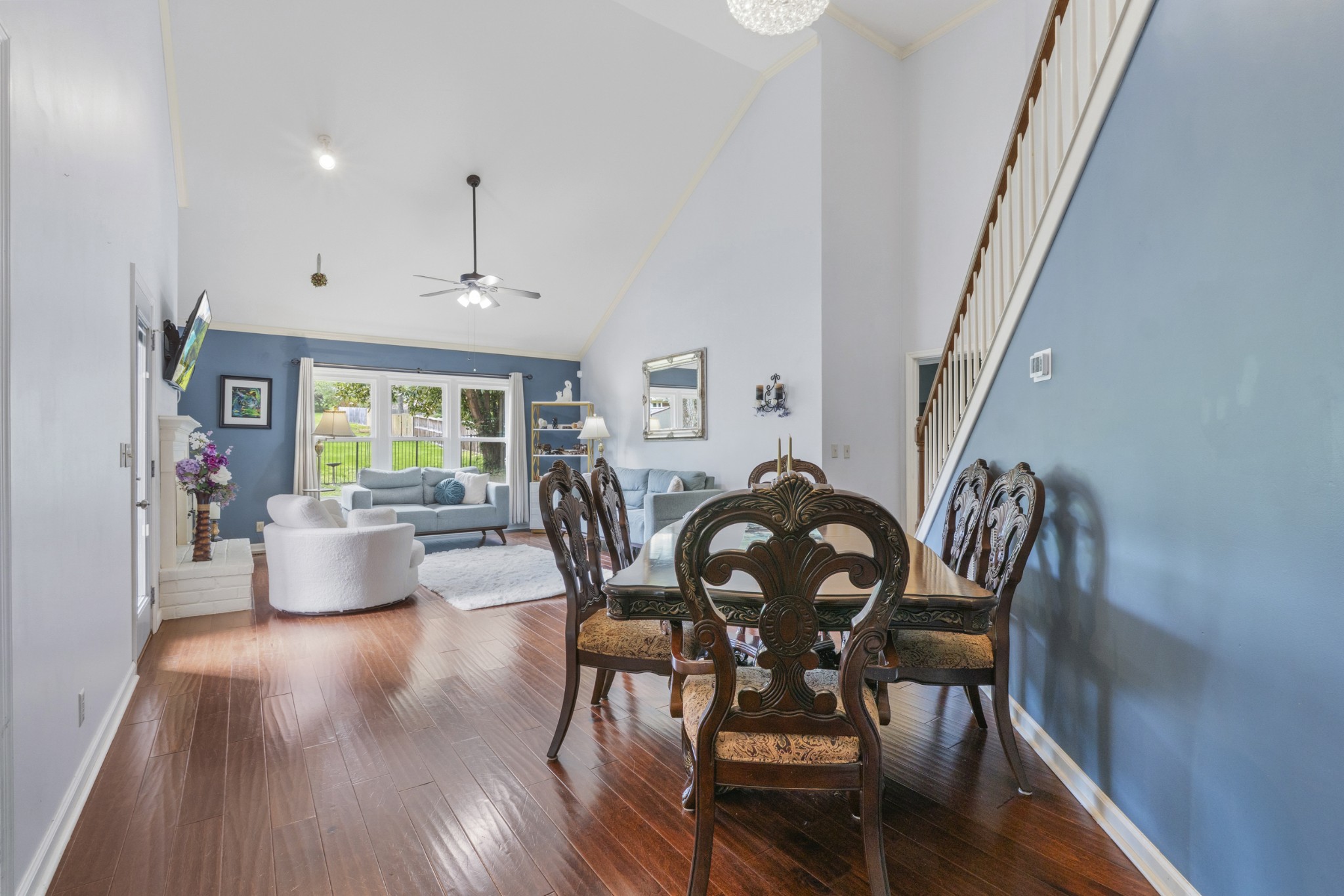 7108 River Park Ct