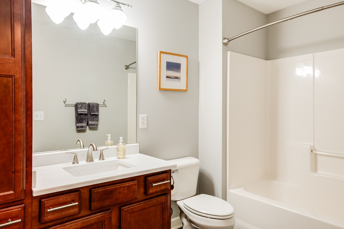 2237 Richard Garrett