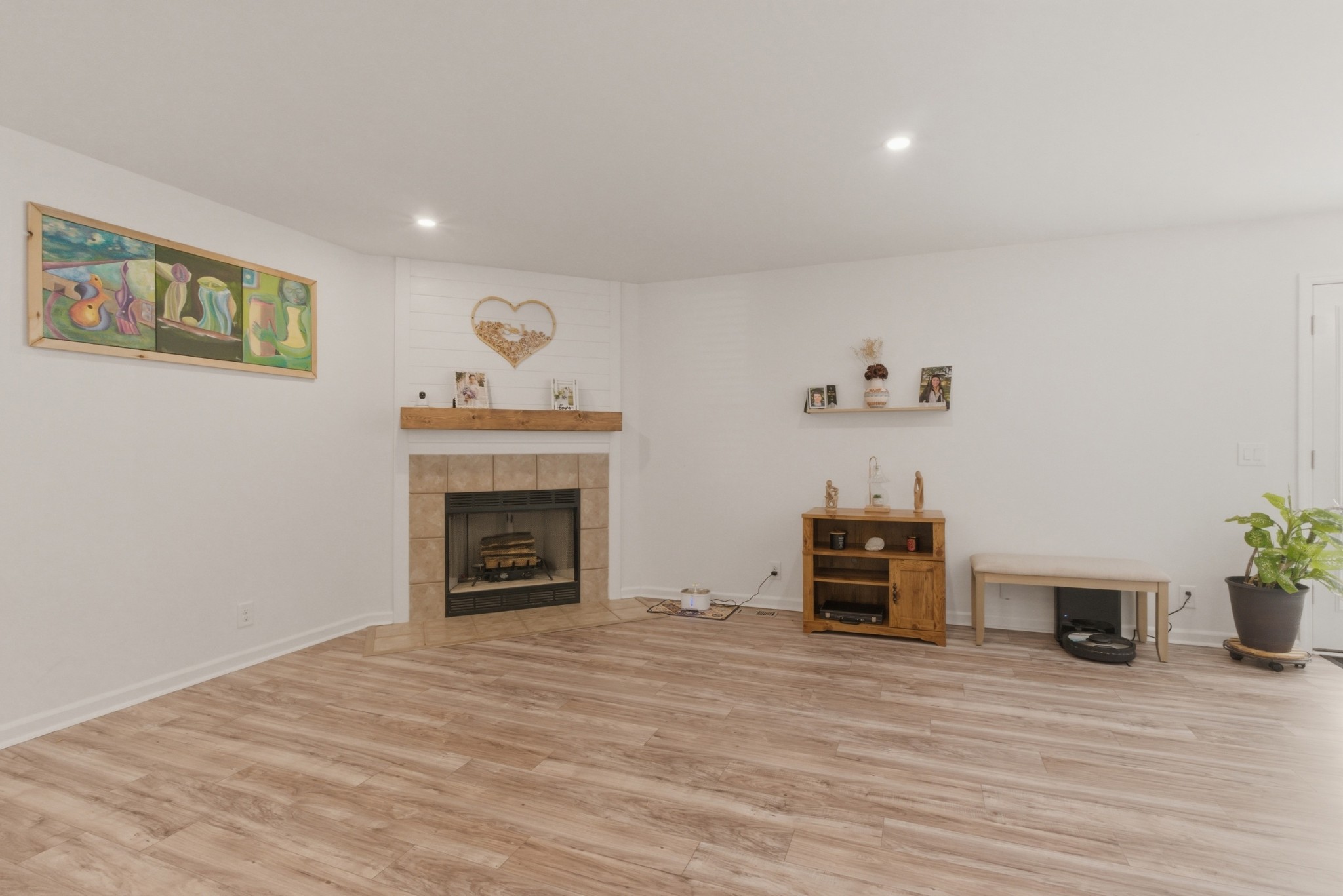 100 Patton Ct