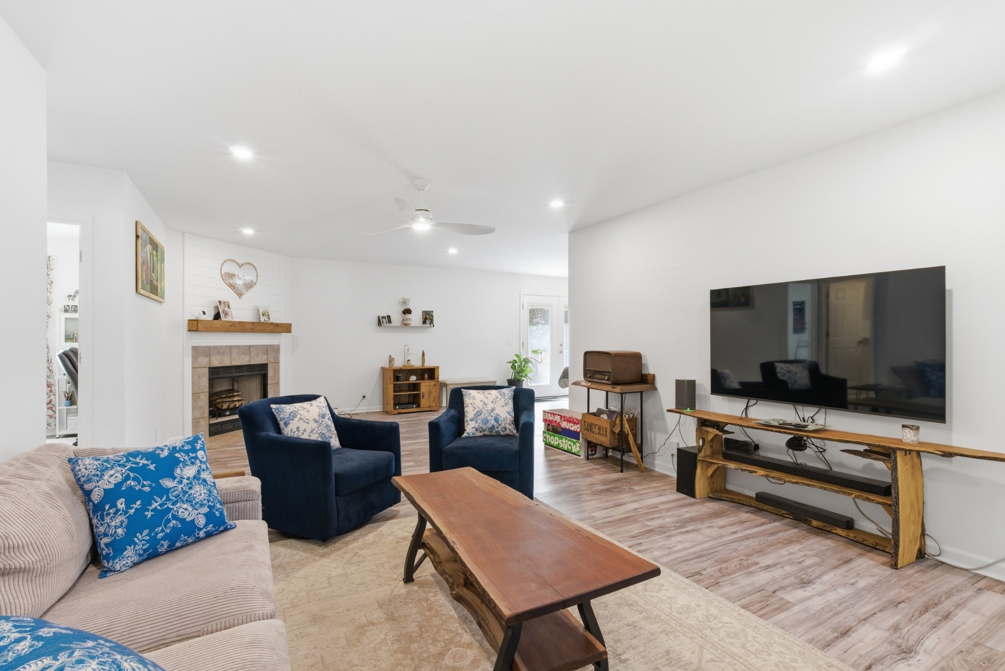 100 Patton Ct