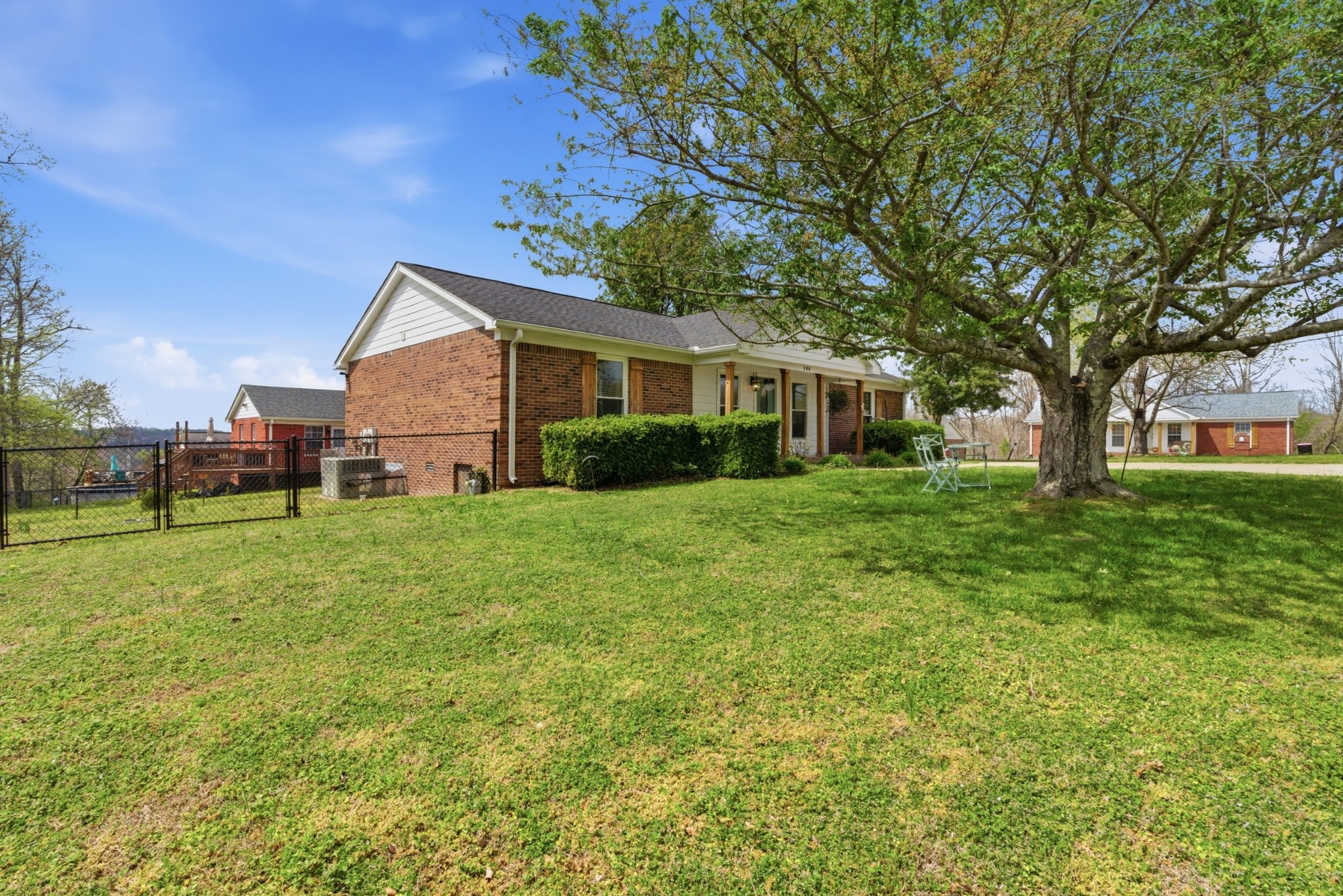 100 Patton Ct