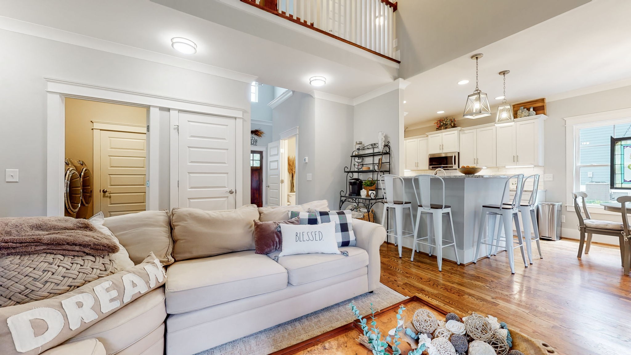 7146 Pepper Tree Cir