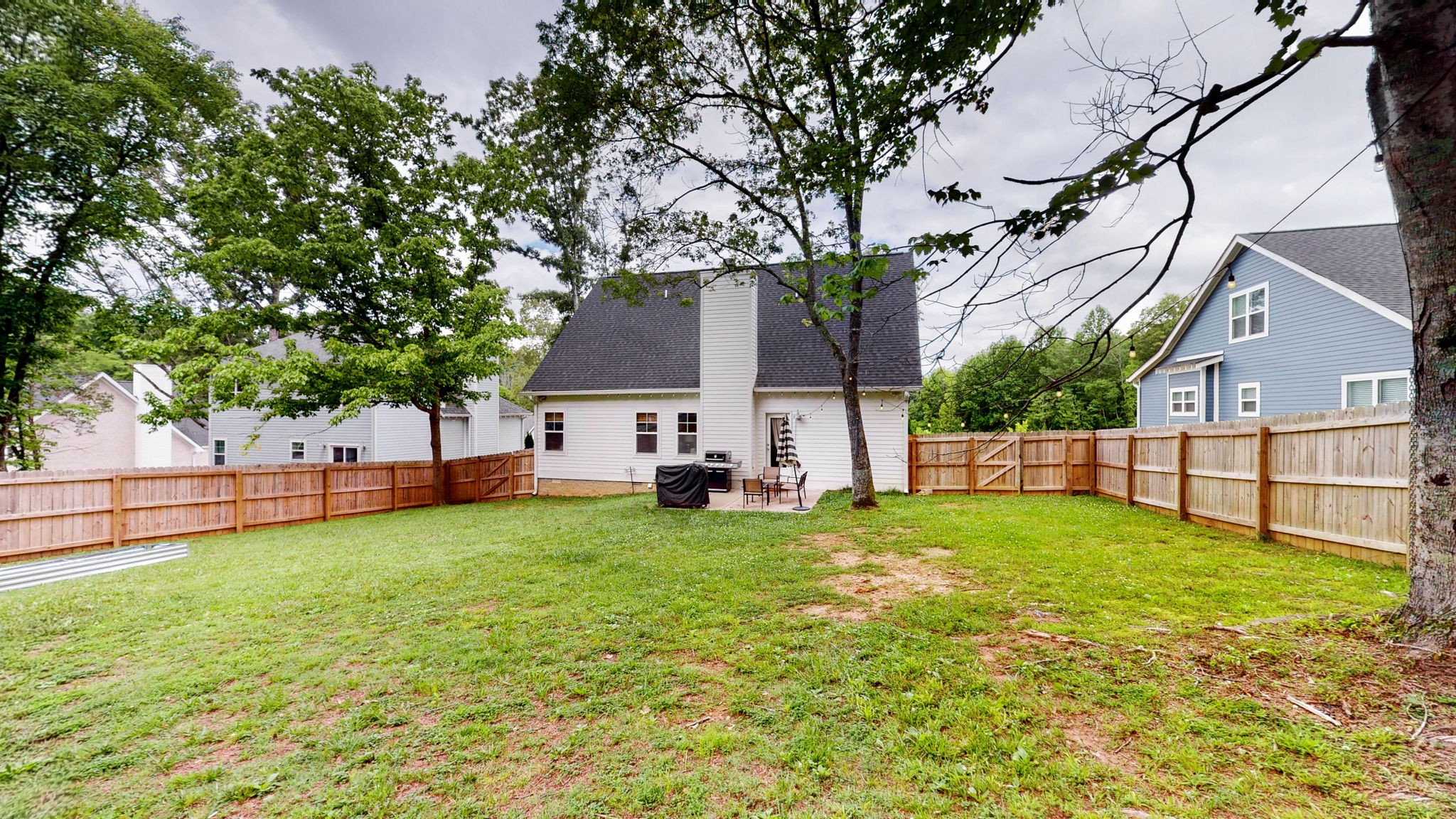 7146 Pepper Tree Cir