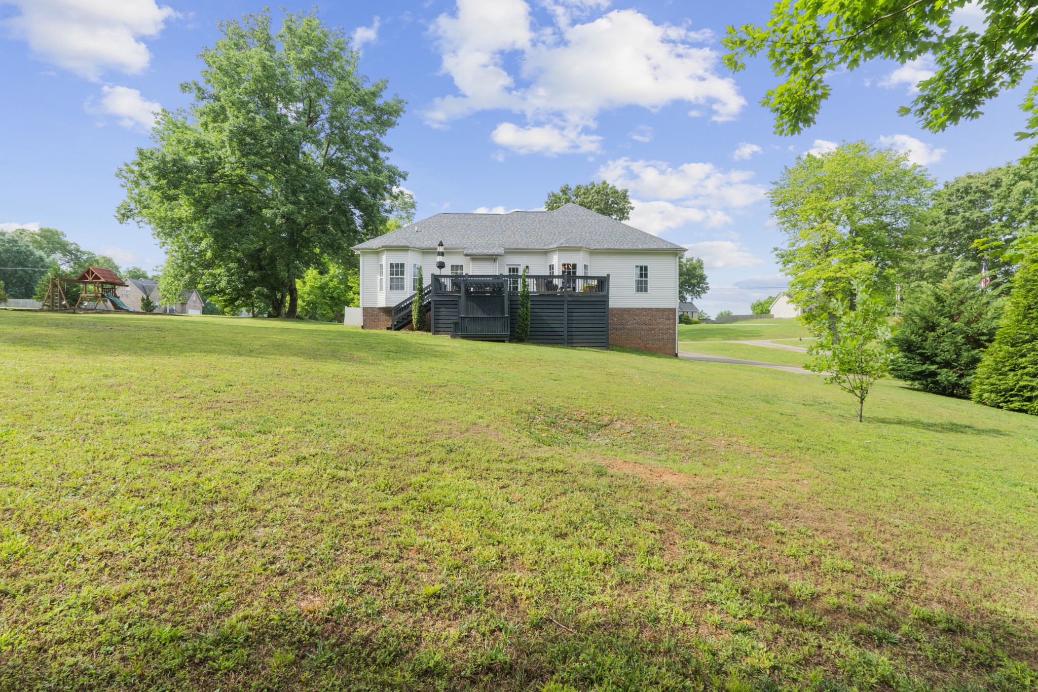 202 Contrary Rd