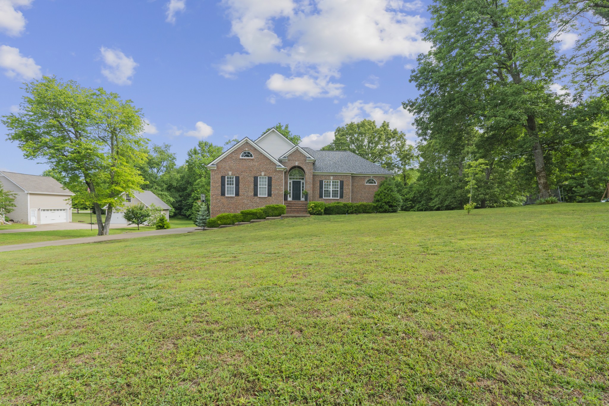 202 Contrary Rd