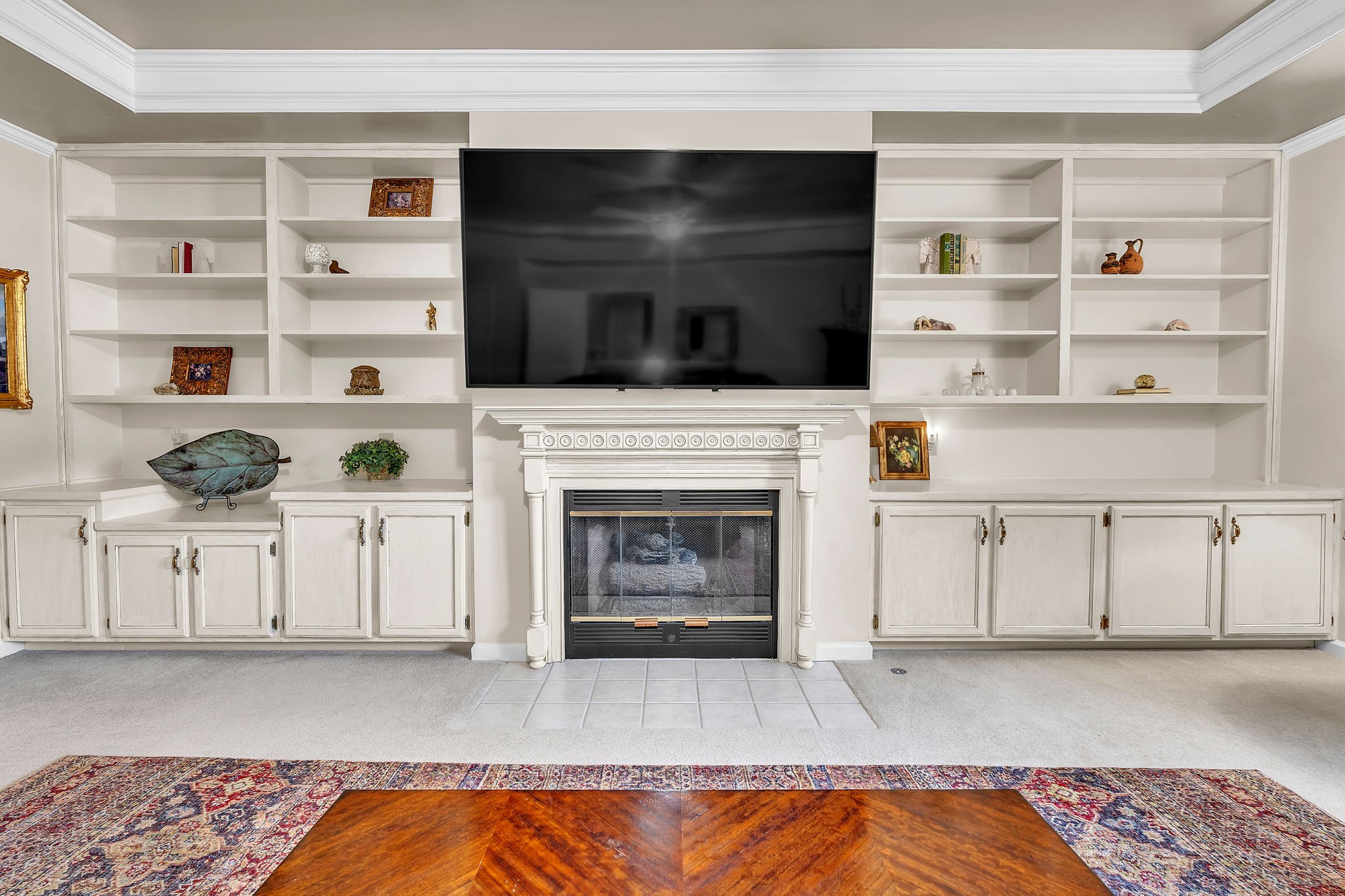 2537 Winder Dr