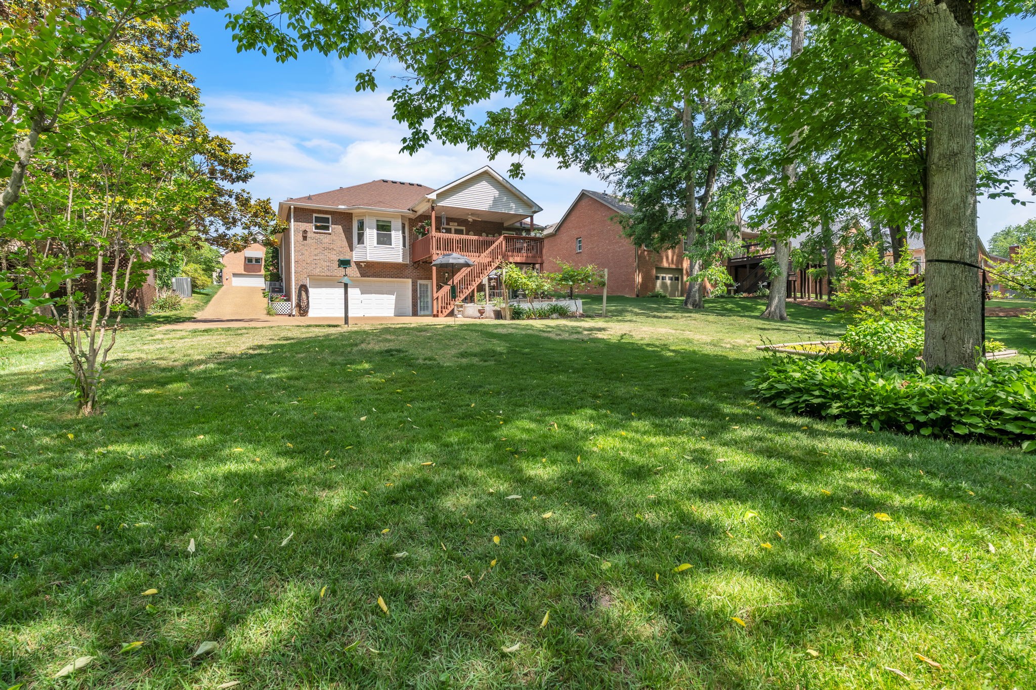 2537 Winder Dr