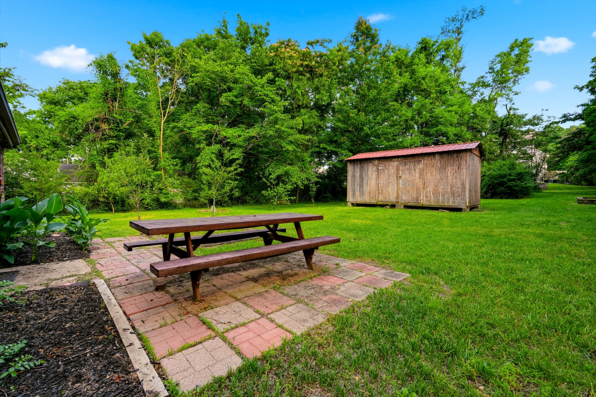 440 W Kingston Springs Rd
