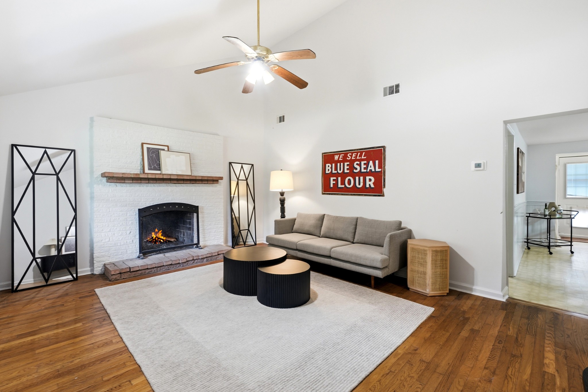 440 W Kingston Springs Rd